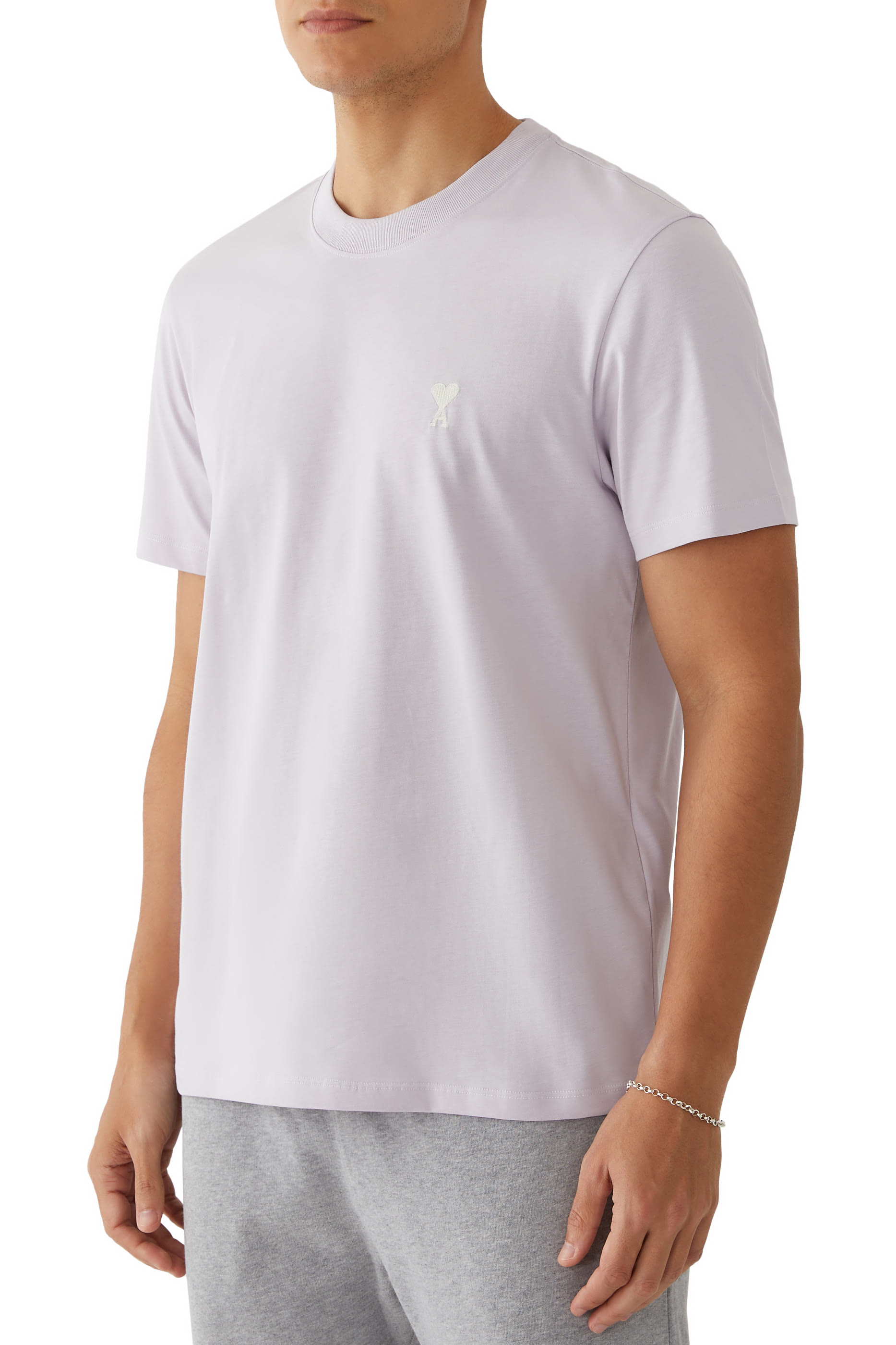 تيشيرت بشعار الماركة