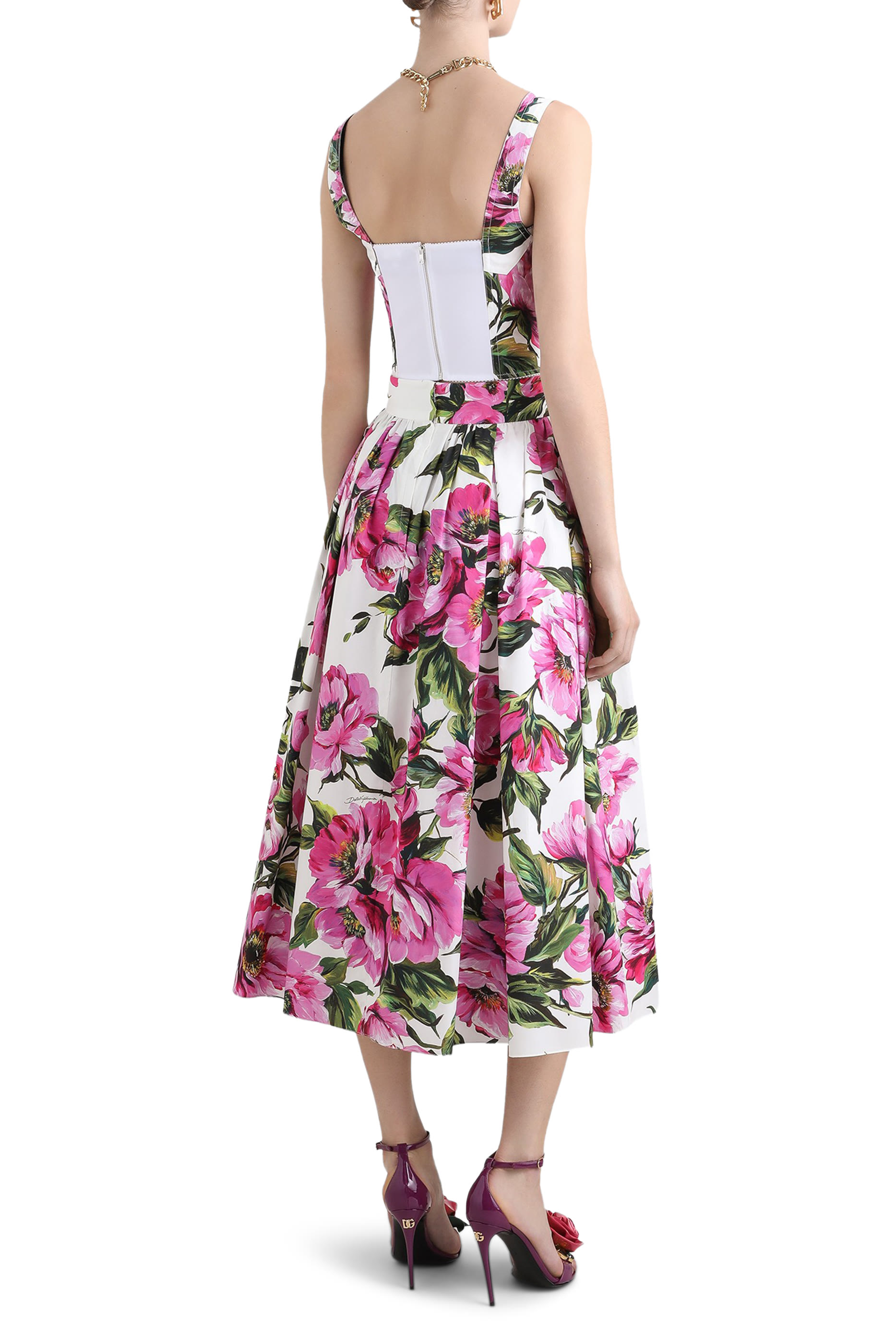 تنورة بطبعات زهور