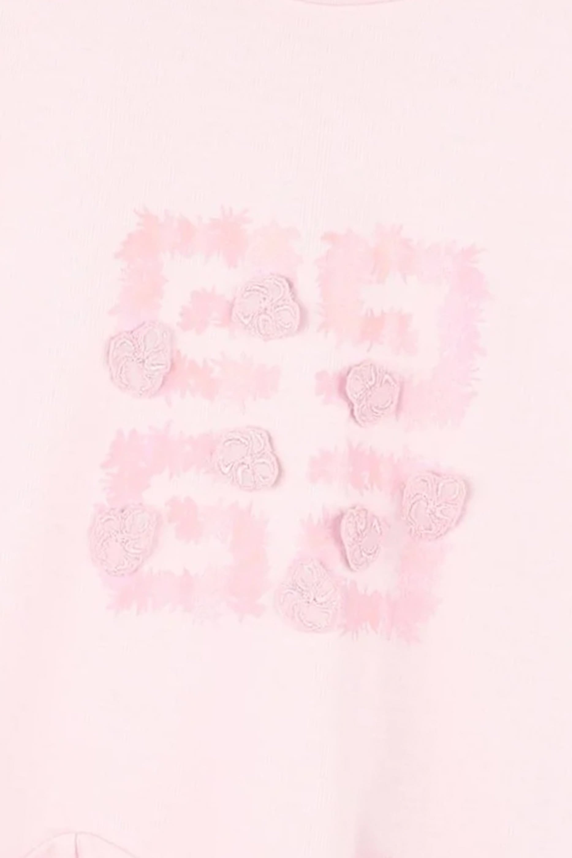 فستان بشعار الماركة في الأمام والخلف للأطفال