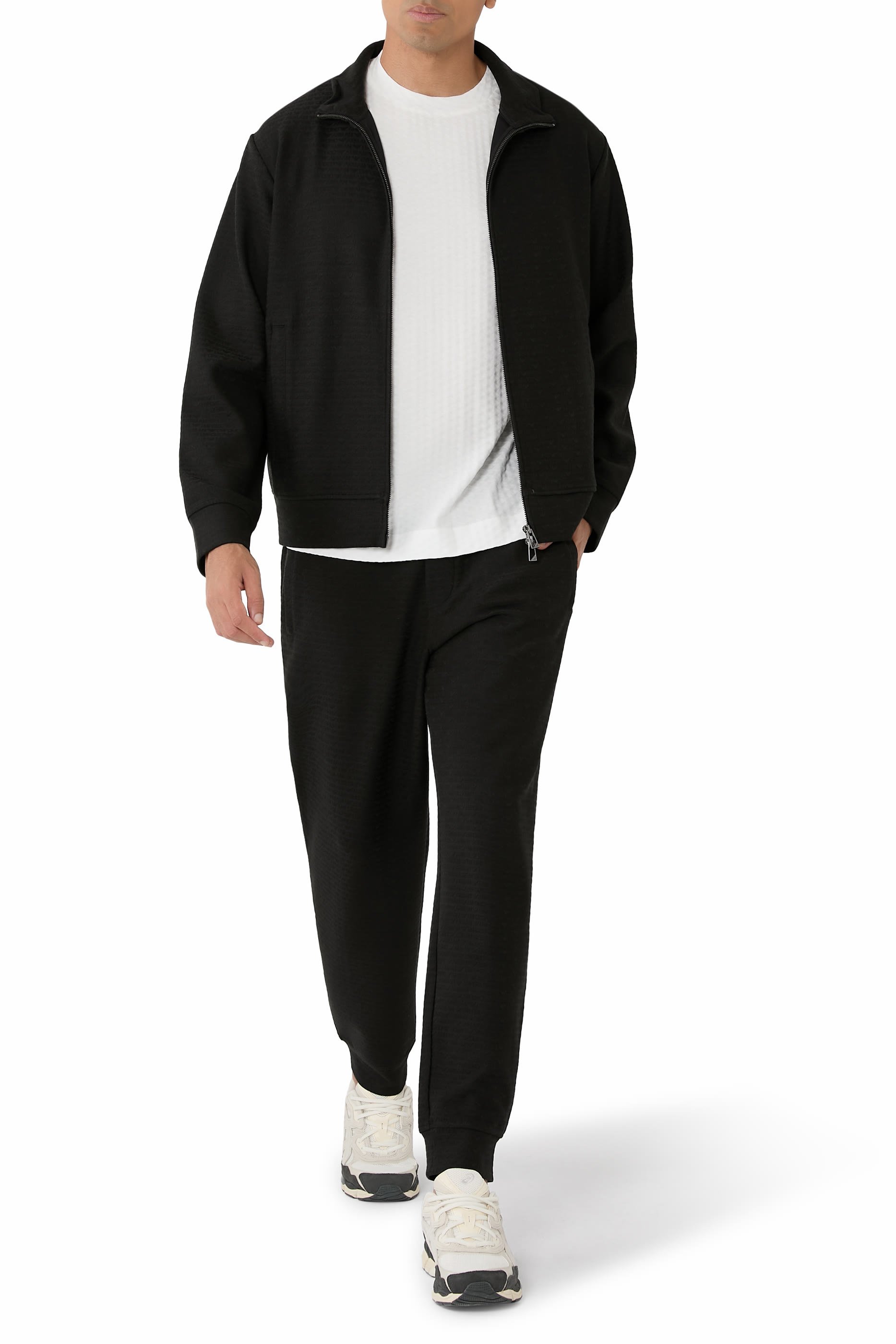 تيشيرت بشعار الماركة بلون مماثل جيرسيه