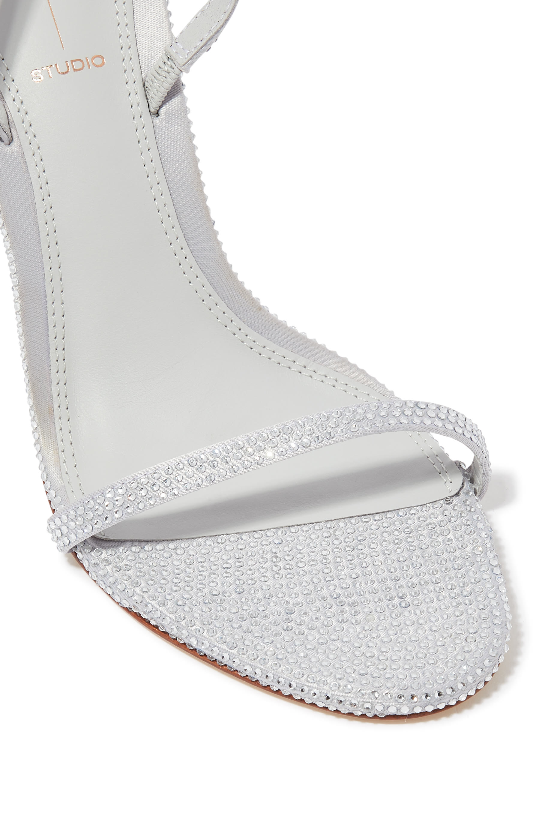صندل لوسيانا 100 مرصع بأحجار براقة بسير خلفي