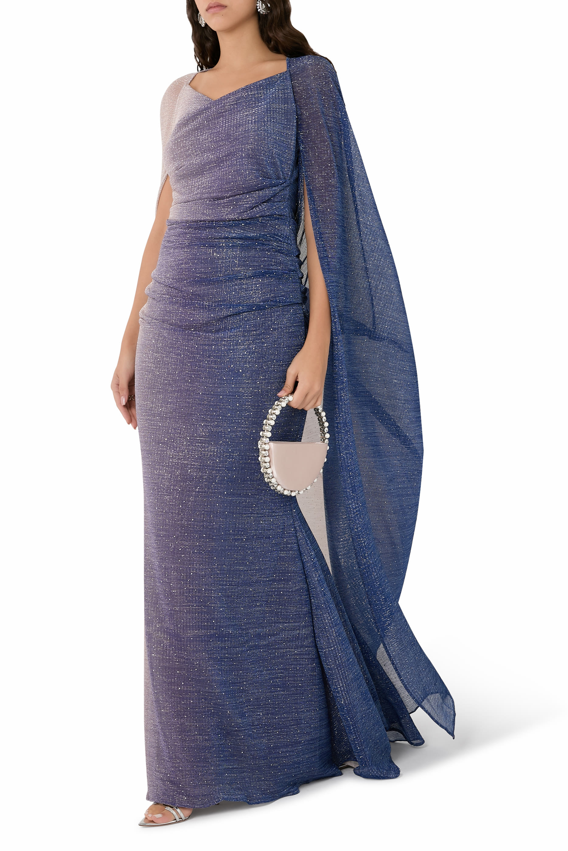 فستان سهرة بكاب فوال لامع