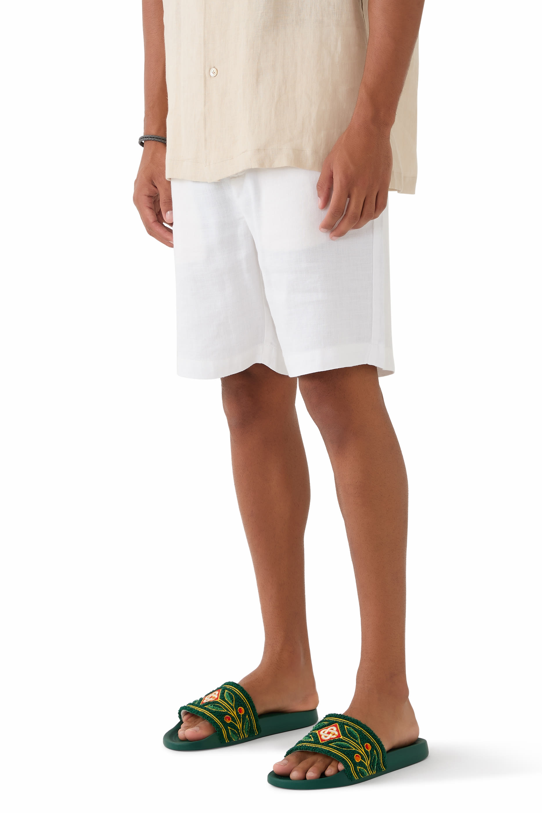 حذاء خفيف بتطريز تيري