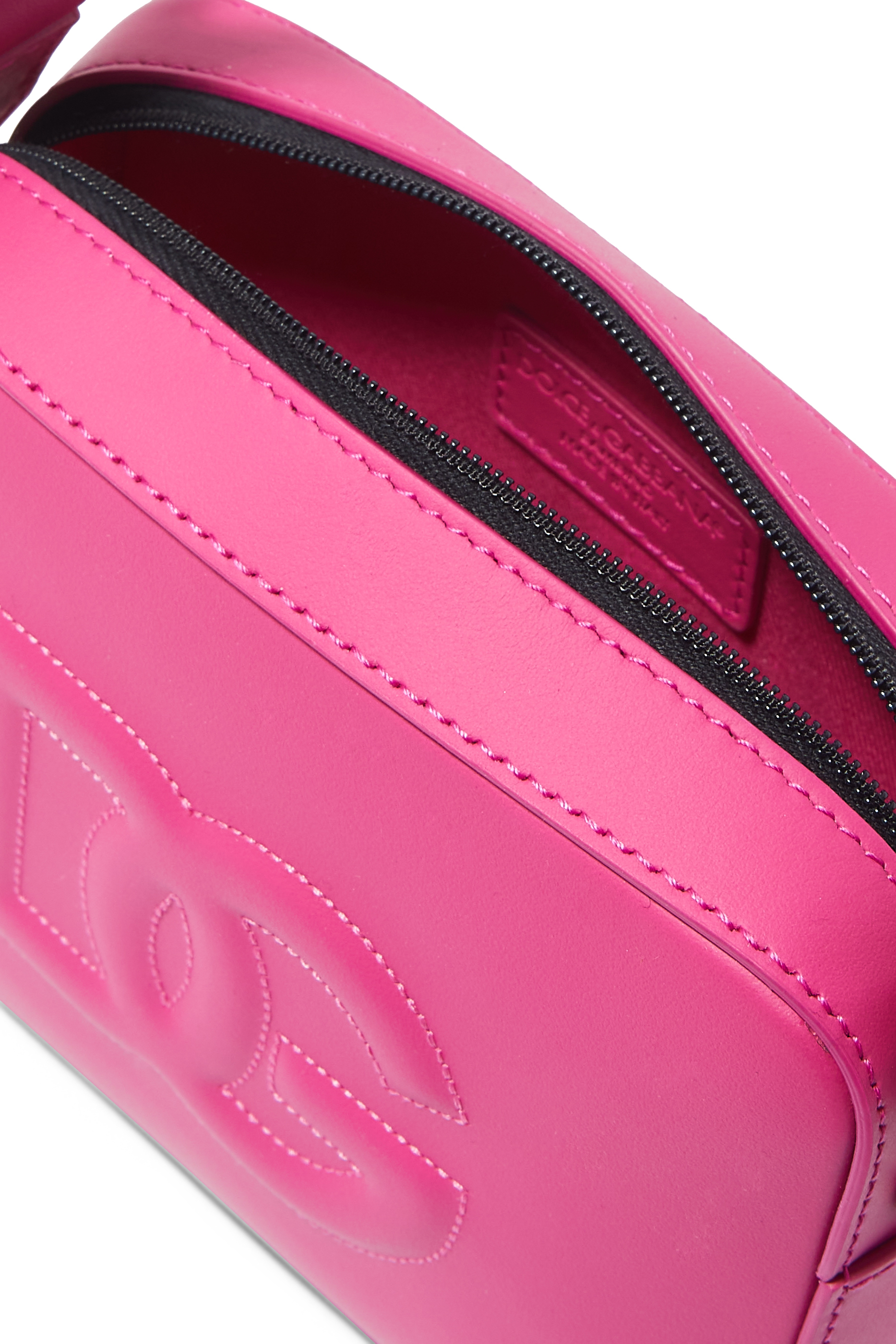 حقيبة كاميرا للأطفال مطرزة بشعار الماركة