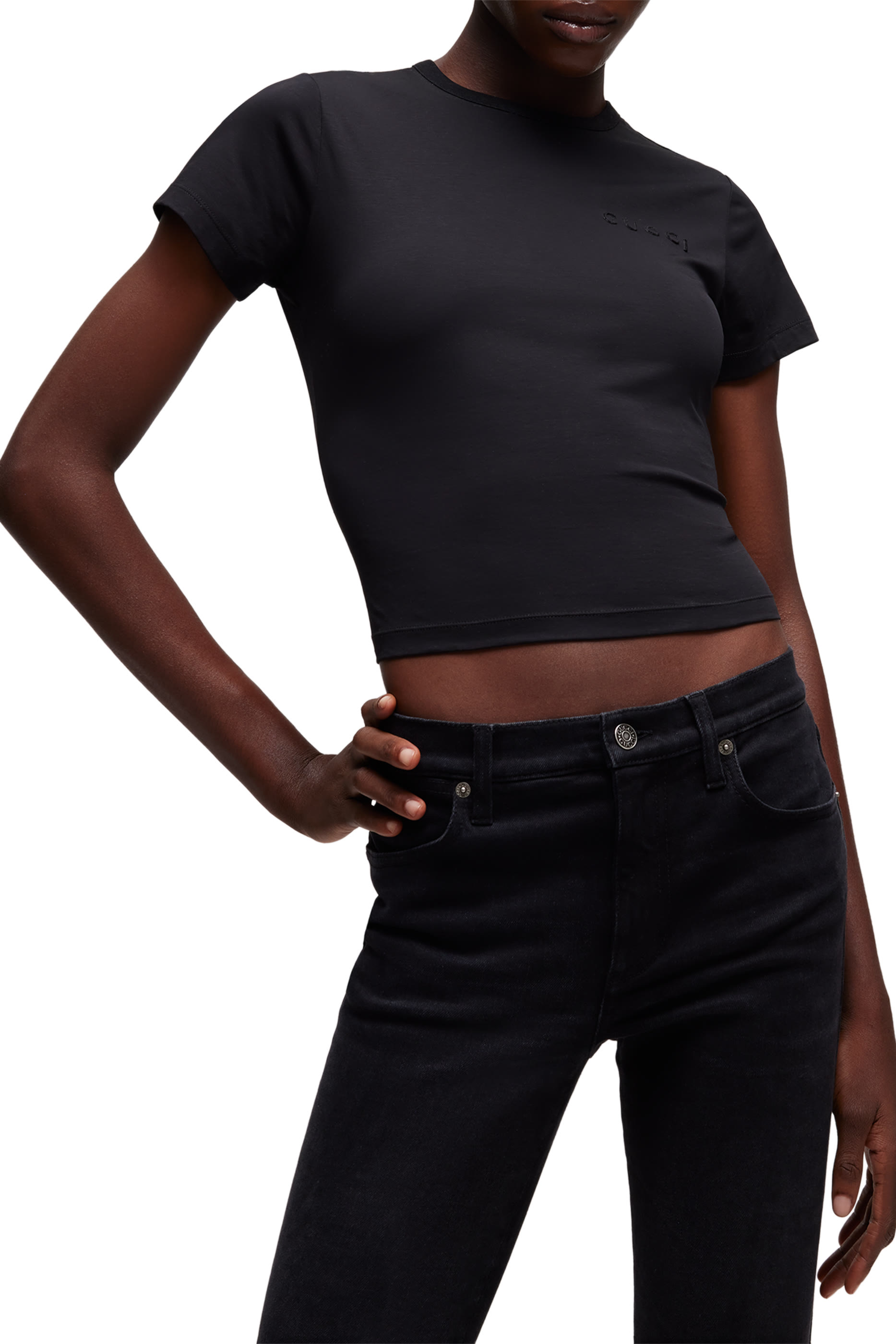 تيشيرت مطرز بشعار الماركة