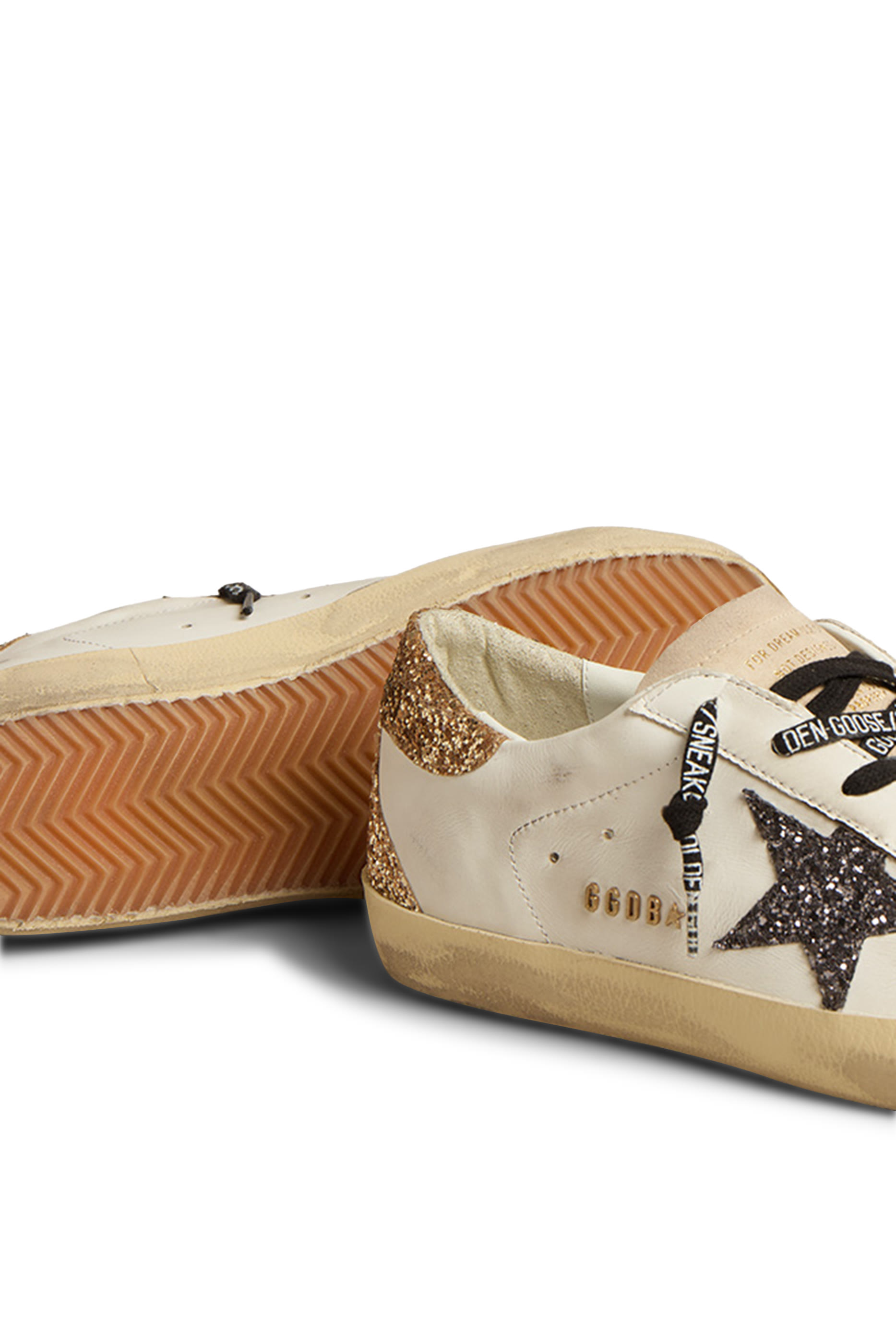 سنيكرز سوبر ستار جلد للأطفال