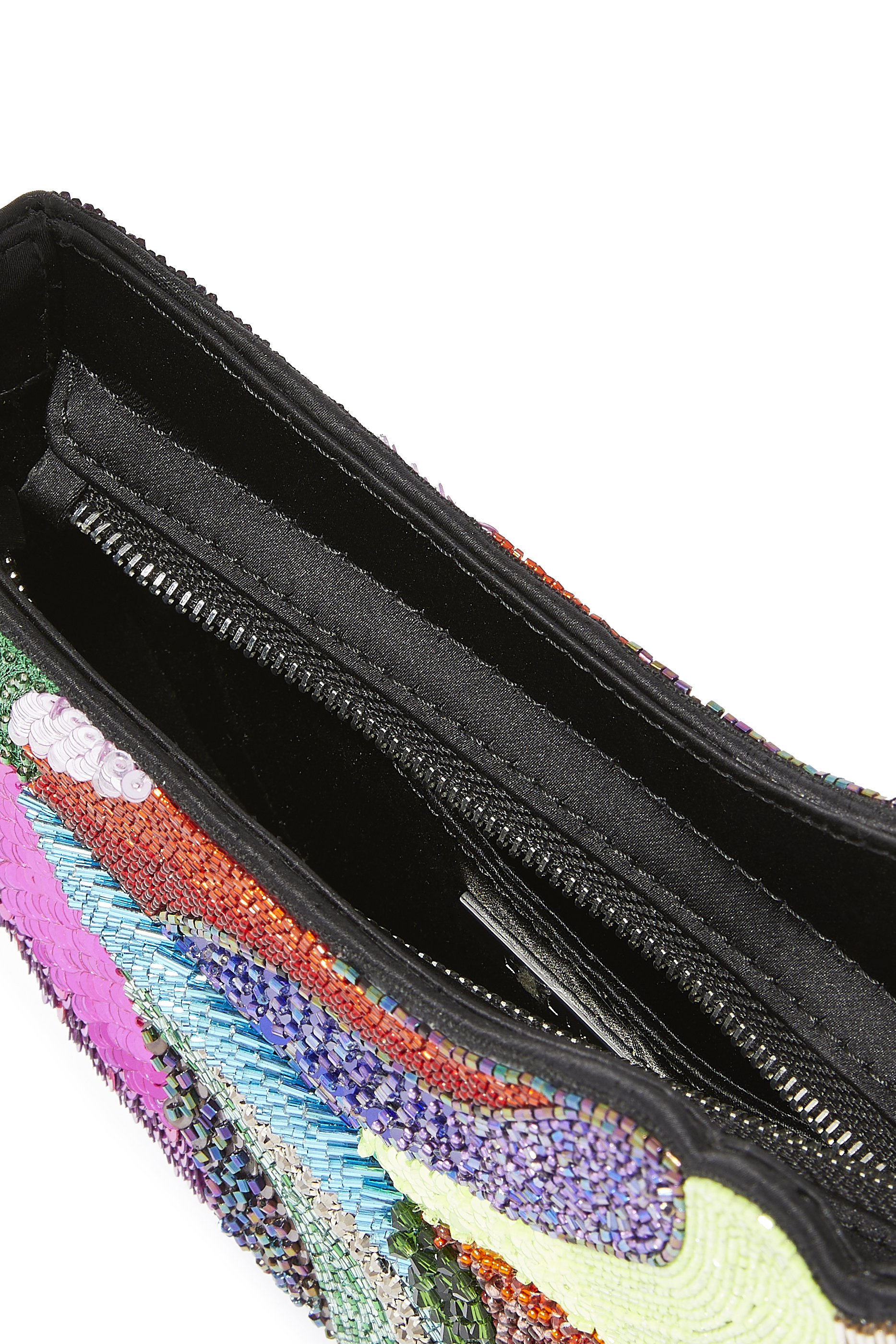 كلاتش إيترنيتي مرصعة بأحجار