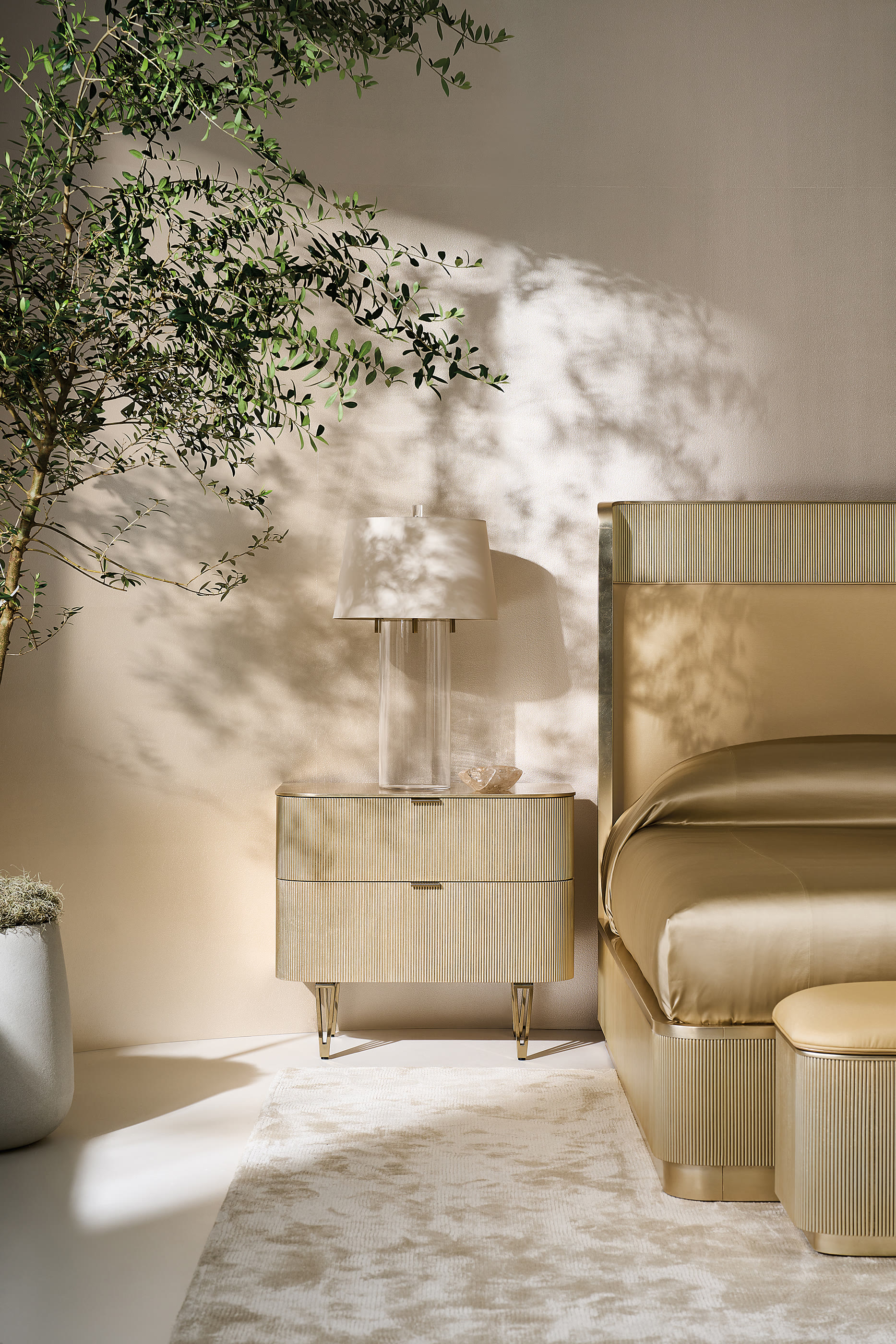 طاولة سرير جانبية ترو لوف