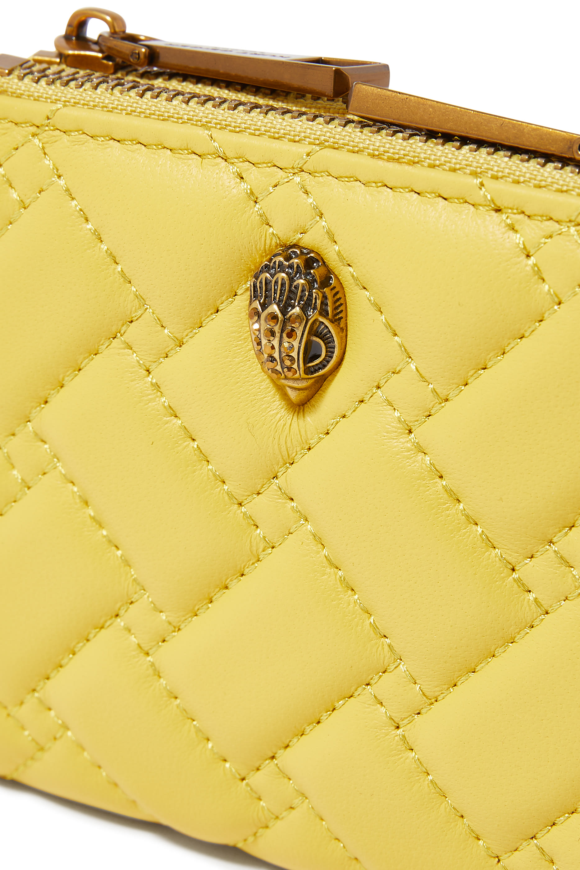 محفظة كينسينغتون صغيرة