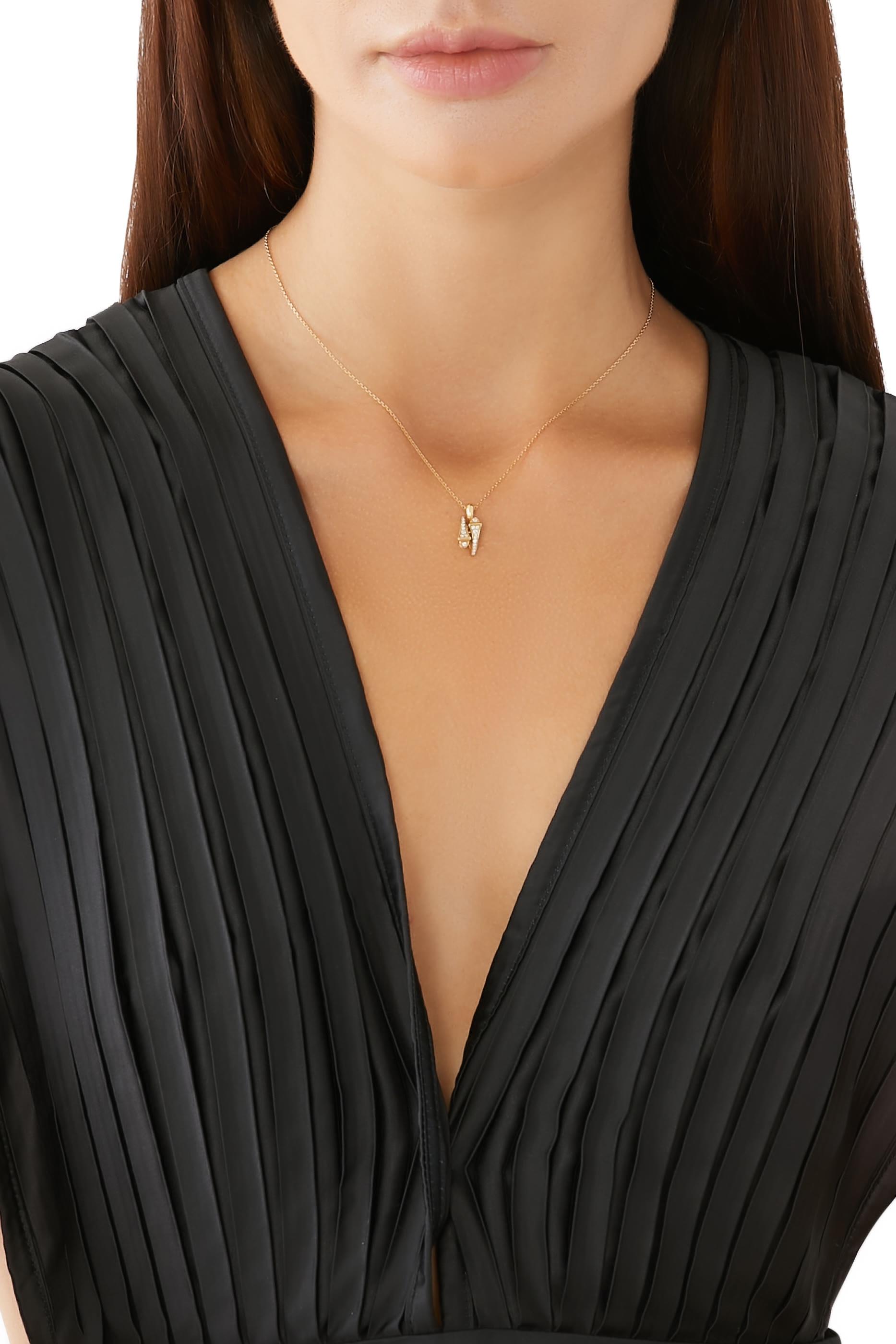 قلادة كلو بدلاية هاجي مرصعة بالماس بالكامل ذهب أصفر عيار 18