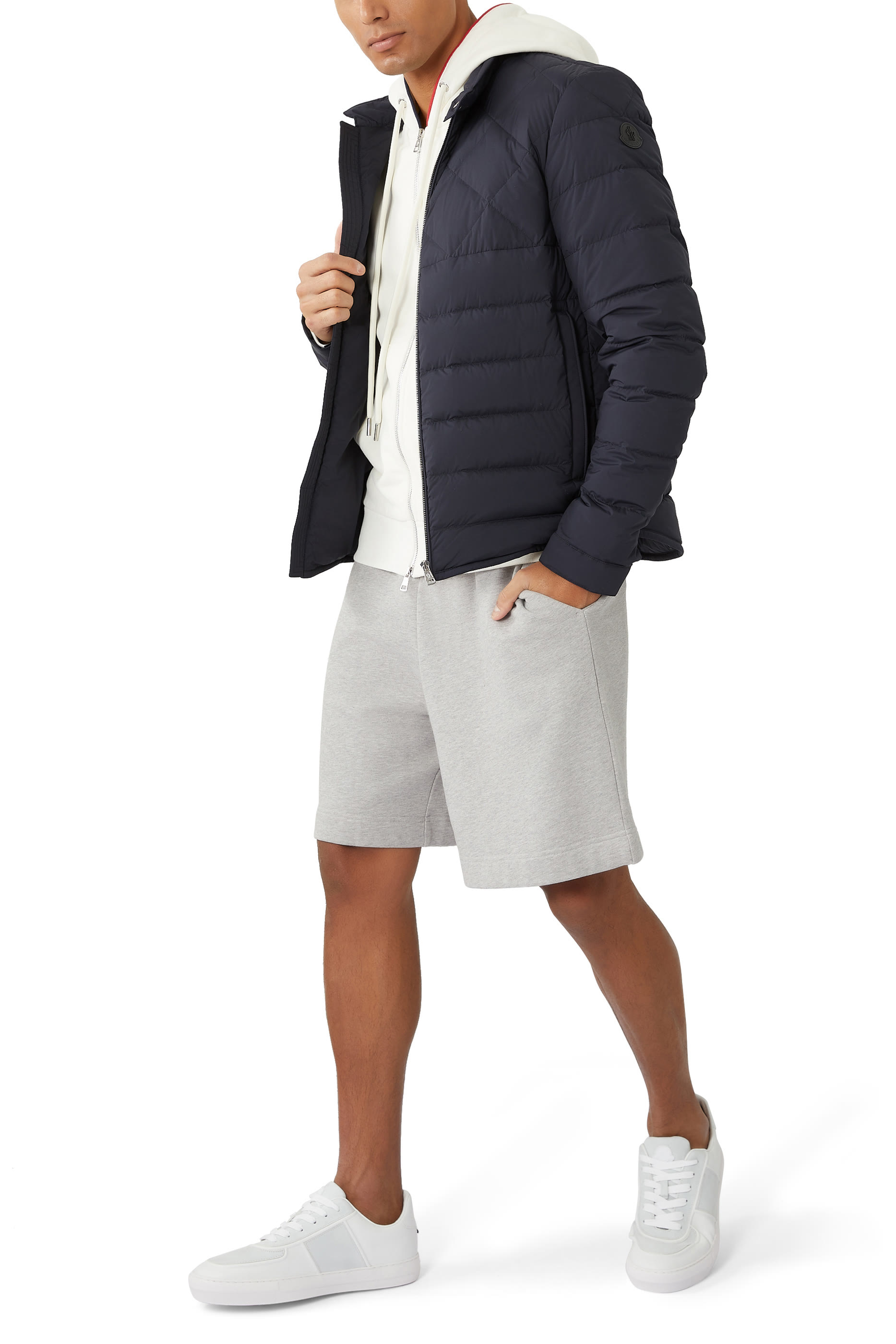 جاكيت تشوكوارت قصير مبطن بزغب