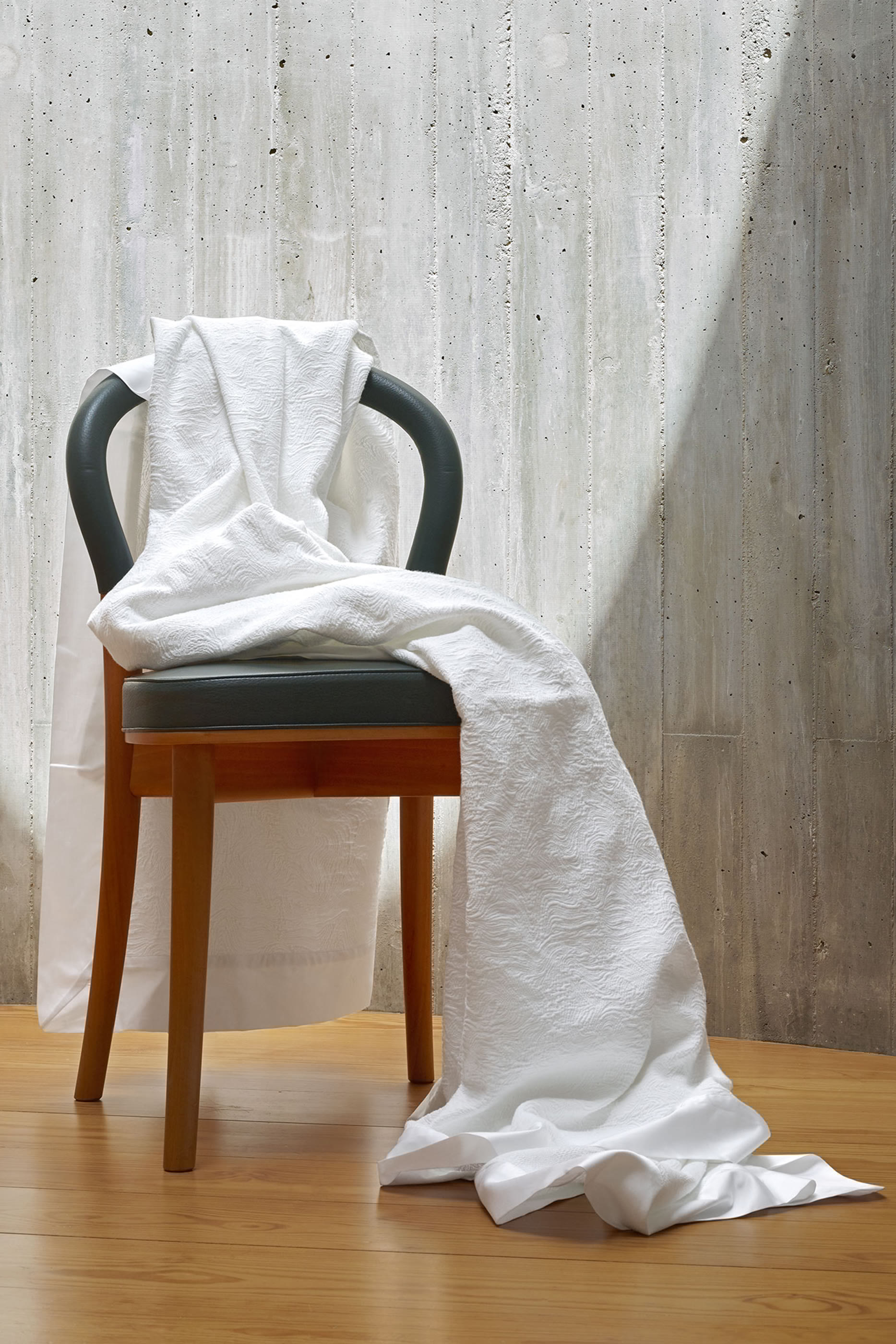 مفرش سرير أورا