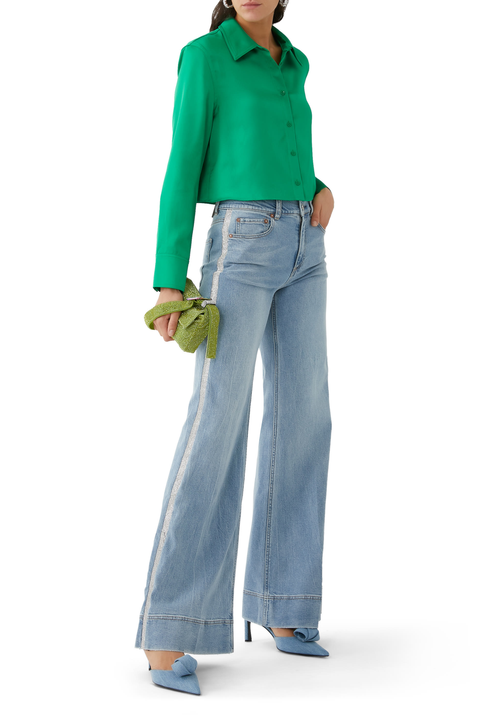 قميص ليون قصير بأزرار