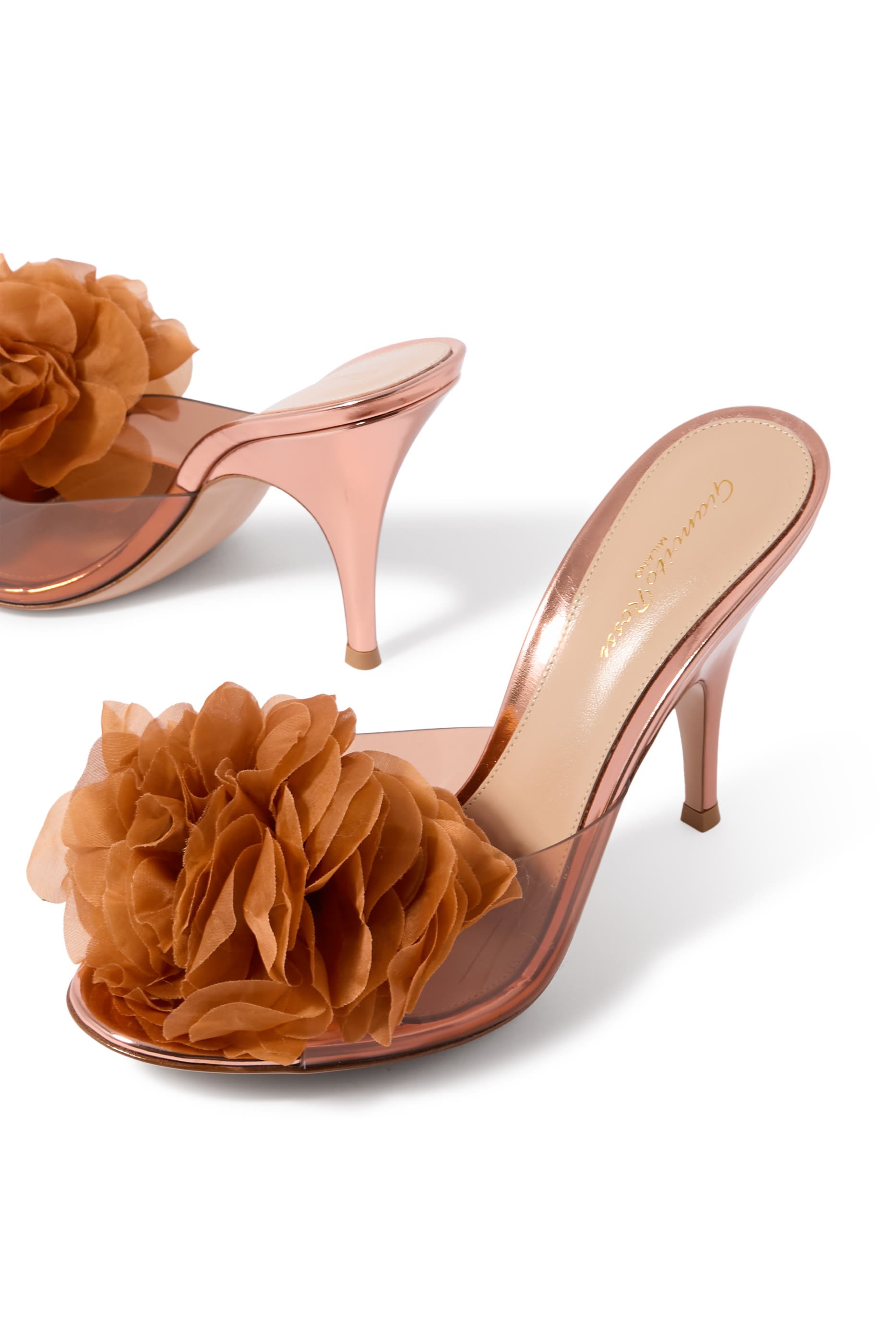 حذاء إيجيا 95 مفتوح من الخلف