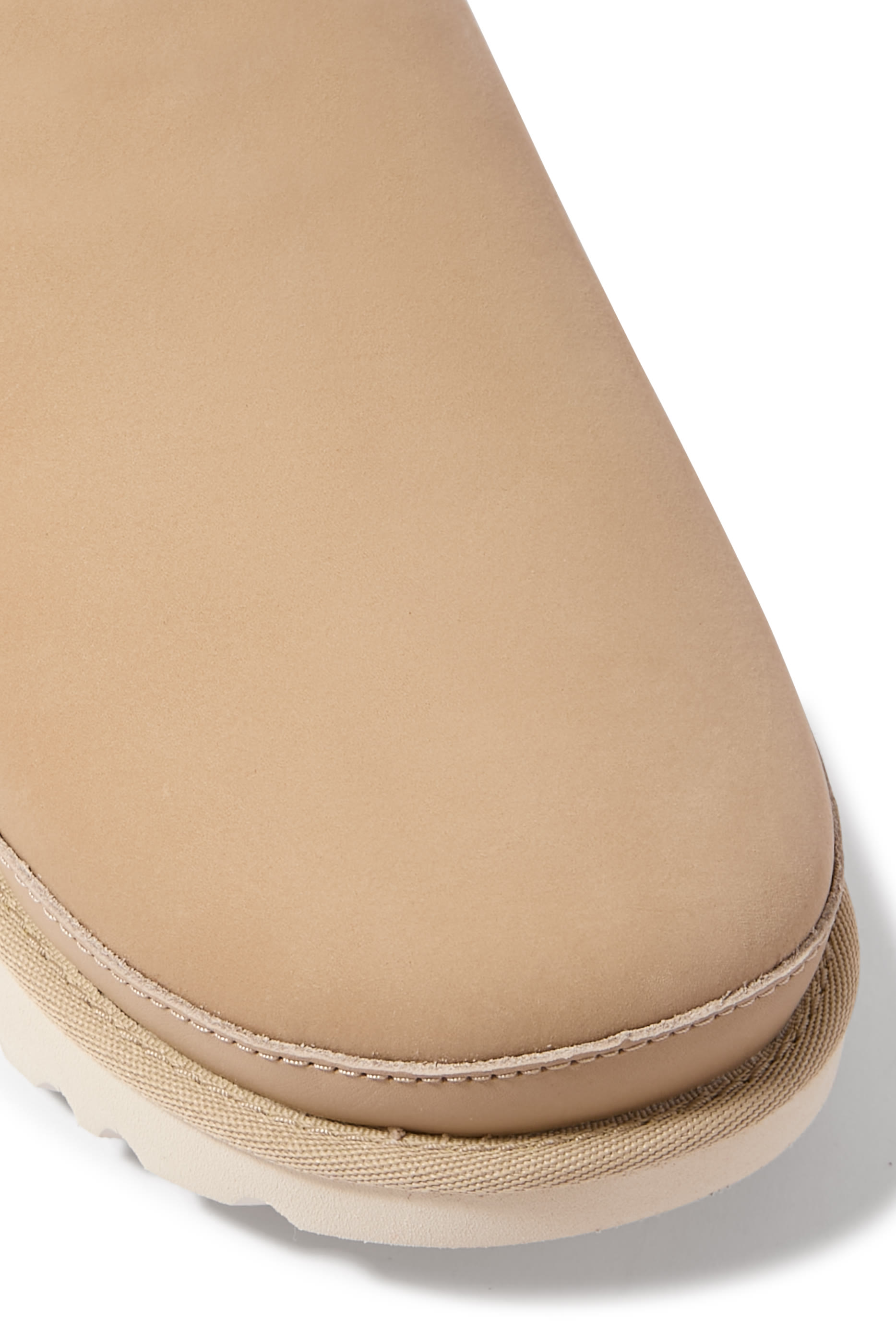 حذاء غولدنستار فيلا مفتوح من الخلف