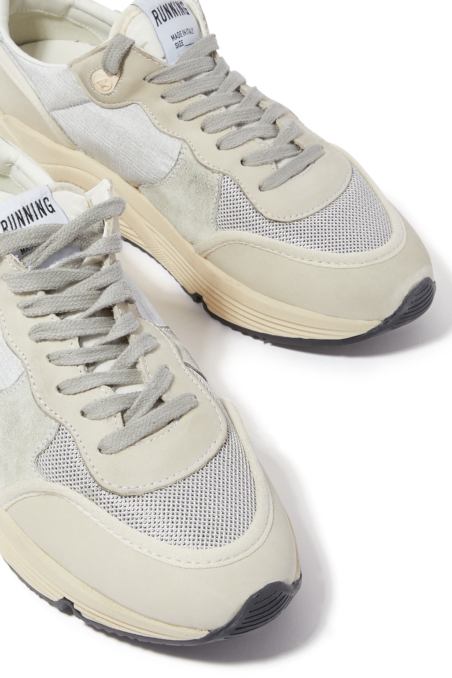 سنيكرز بطبعات كوكو جلد