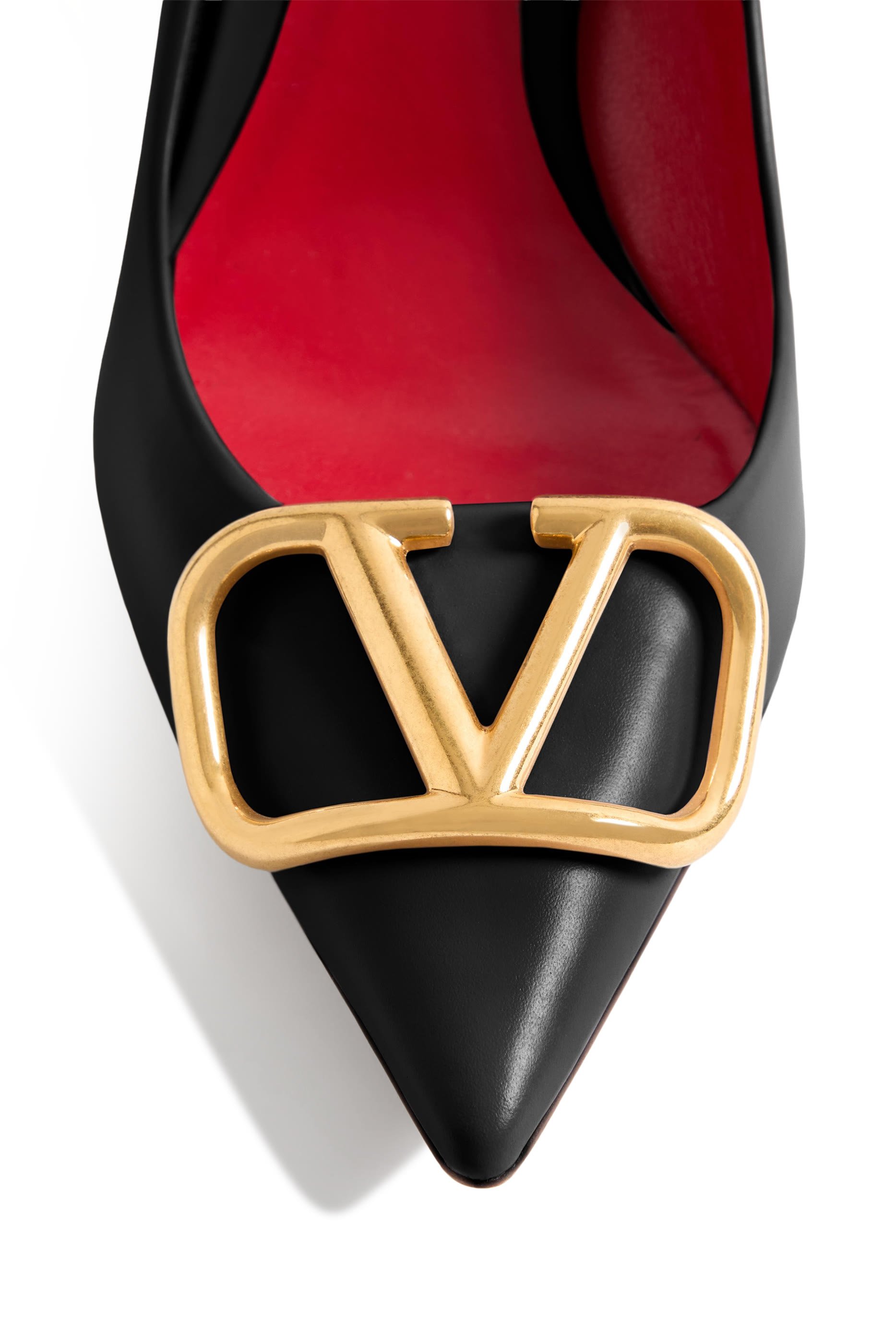 حذاء كلاسيك 80 بشعار الماركة 