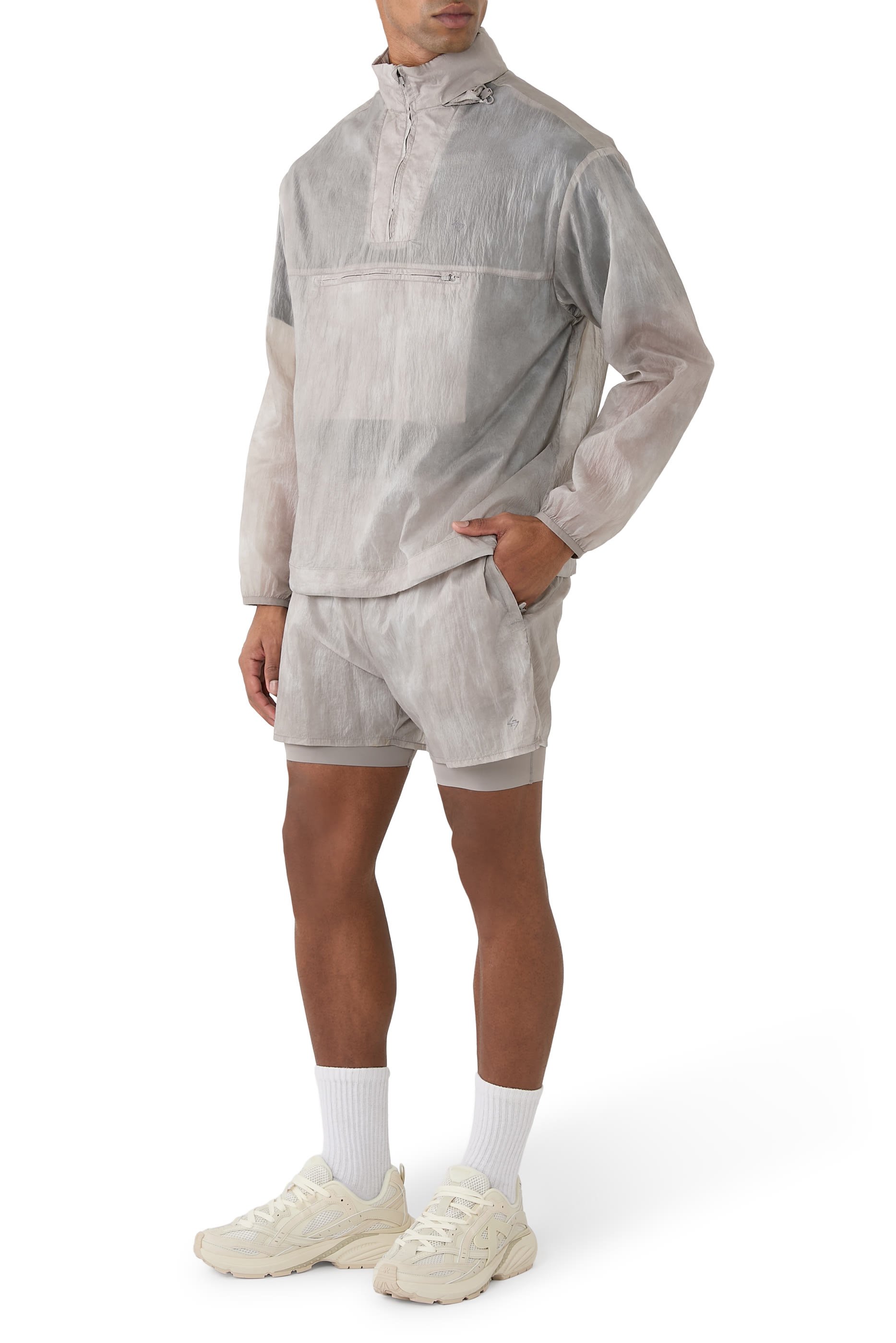 سنيكرز ستورم