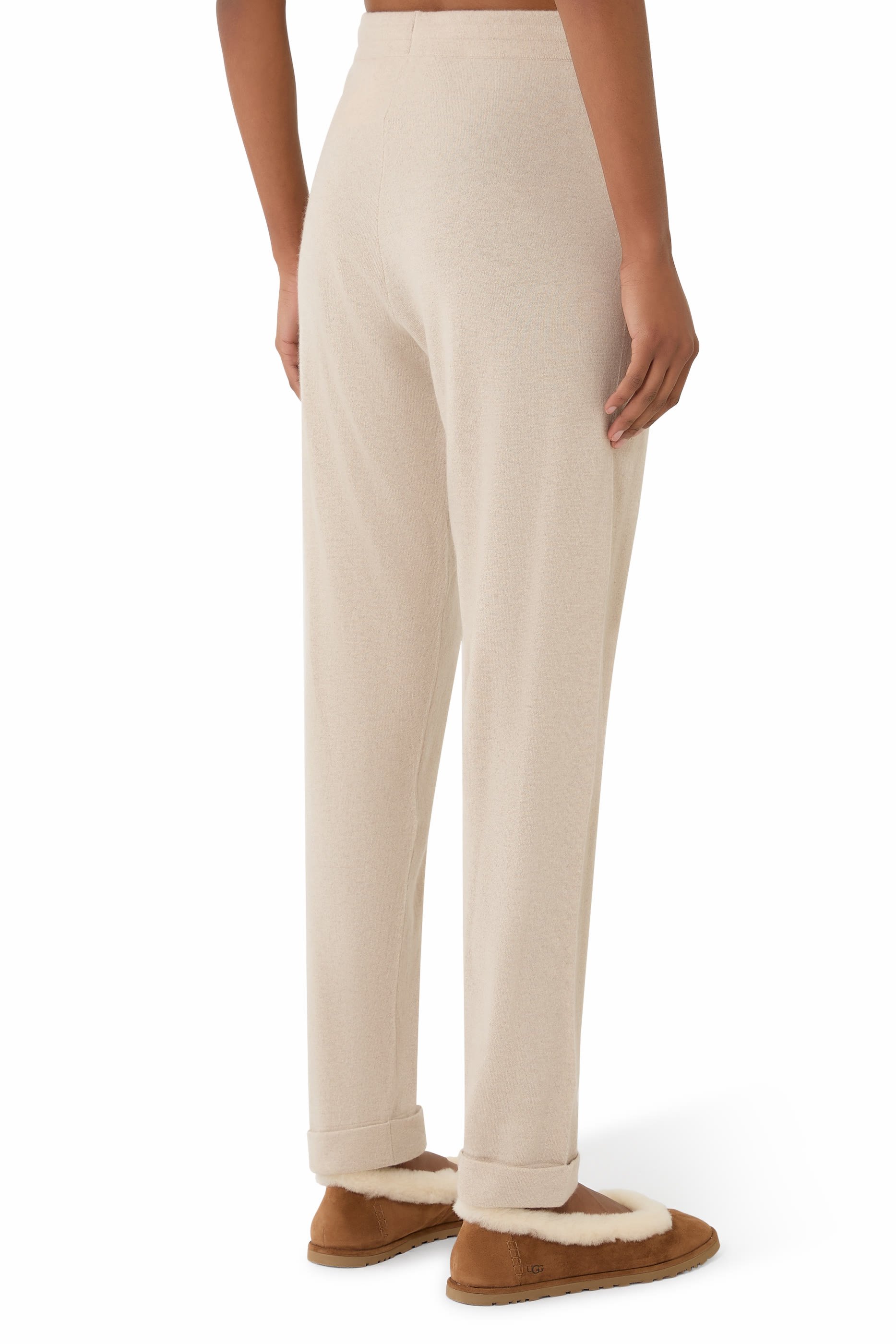 بنطال كينغستون