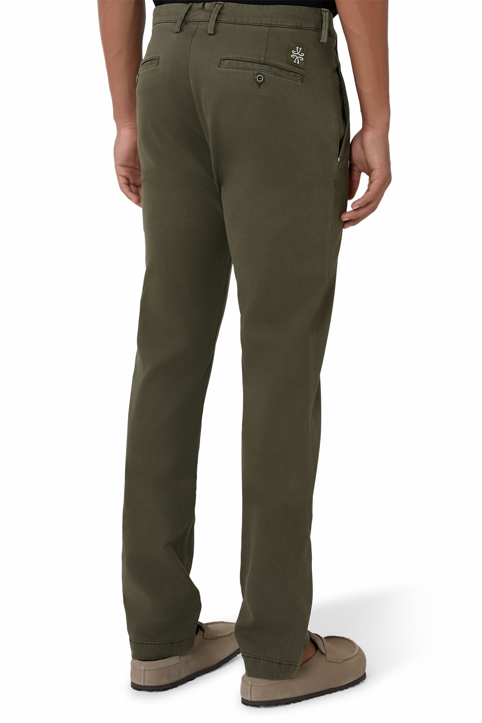 بنطال بوبي بقصة ضيقة