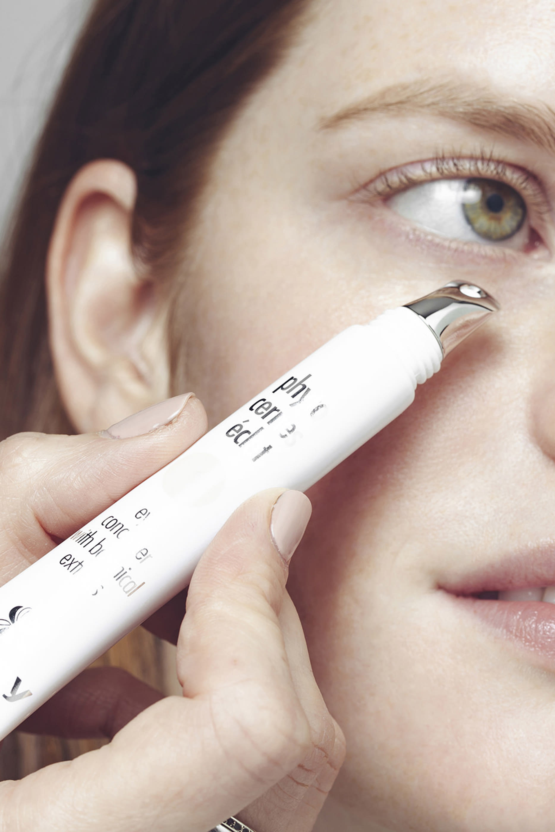 خافي عيوب البشرة فيتو سيرنز إيكلات