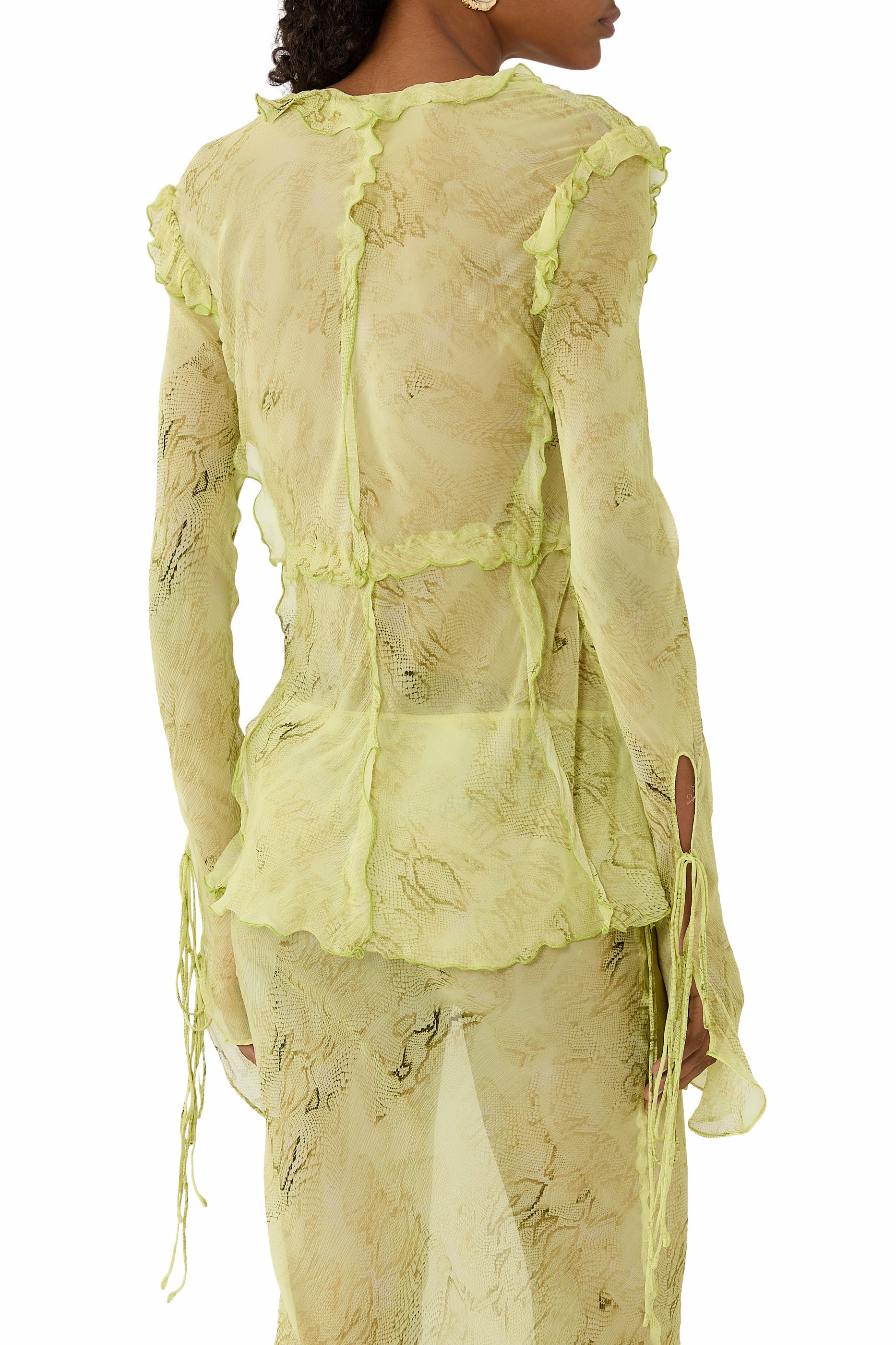 بلوزة كوبرا