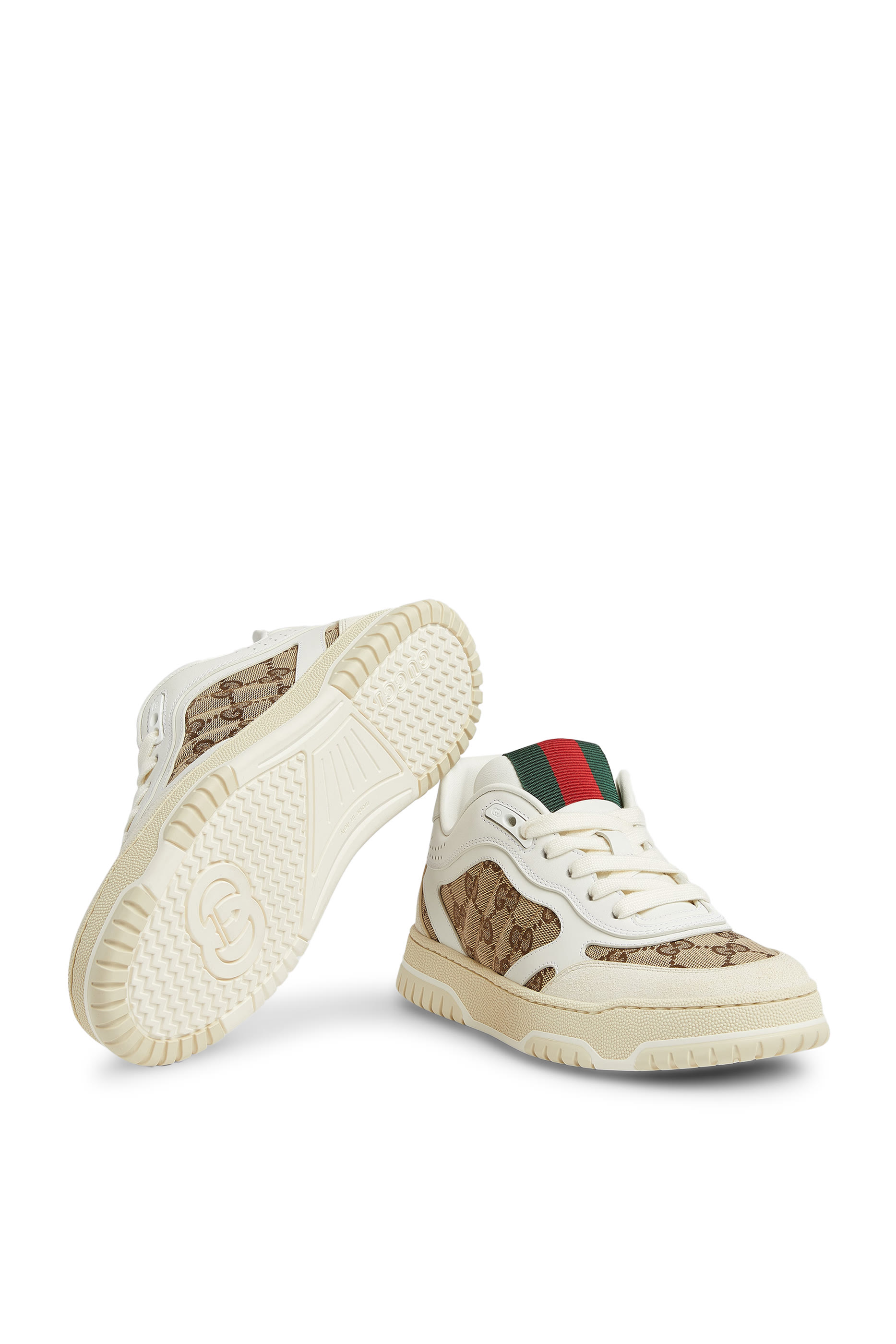 سنيكرز ري-ويب