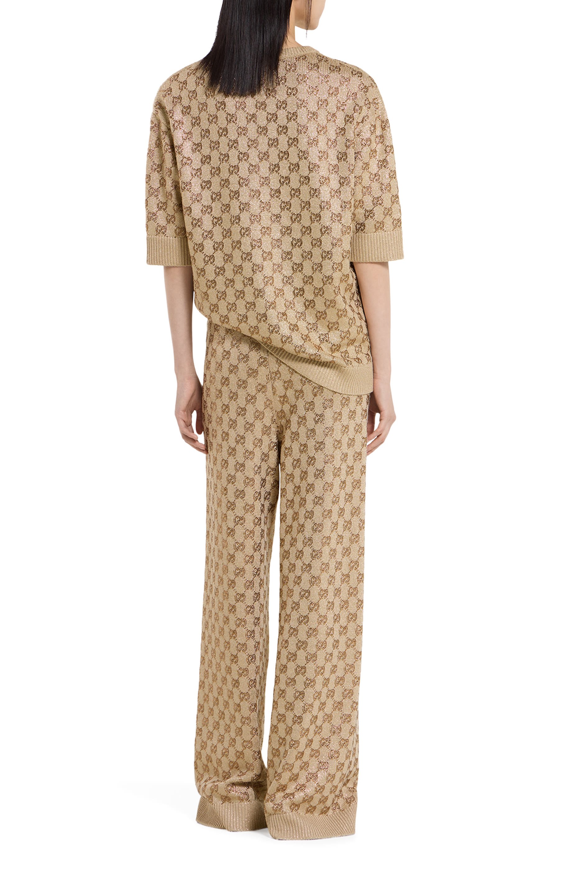 سترة بحرفي شعار الماركة مرصعة بالكريستال بالكامل