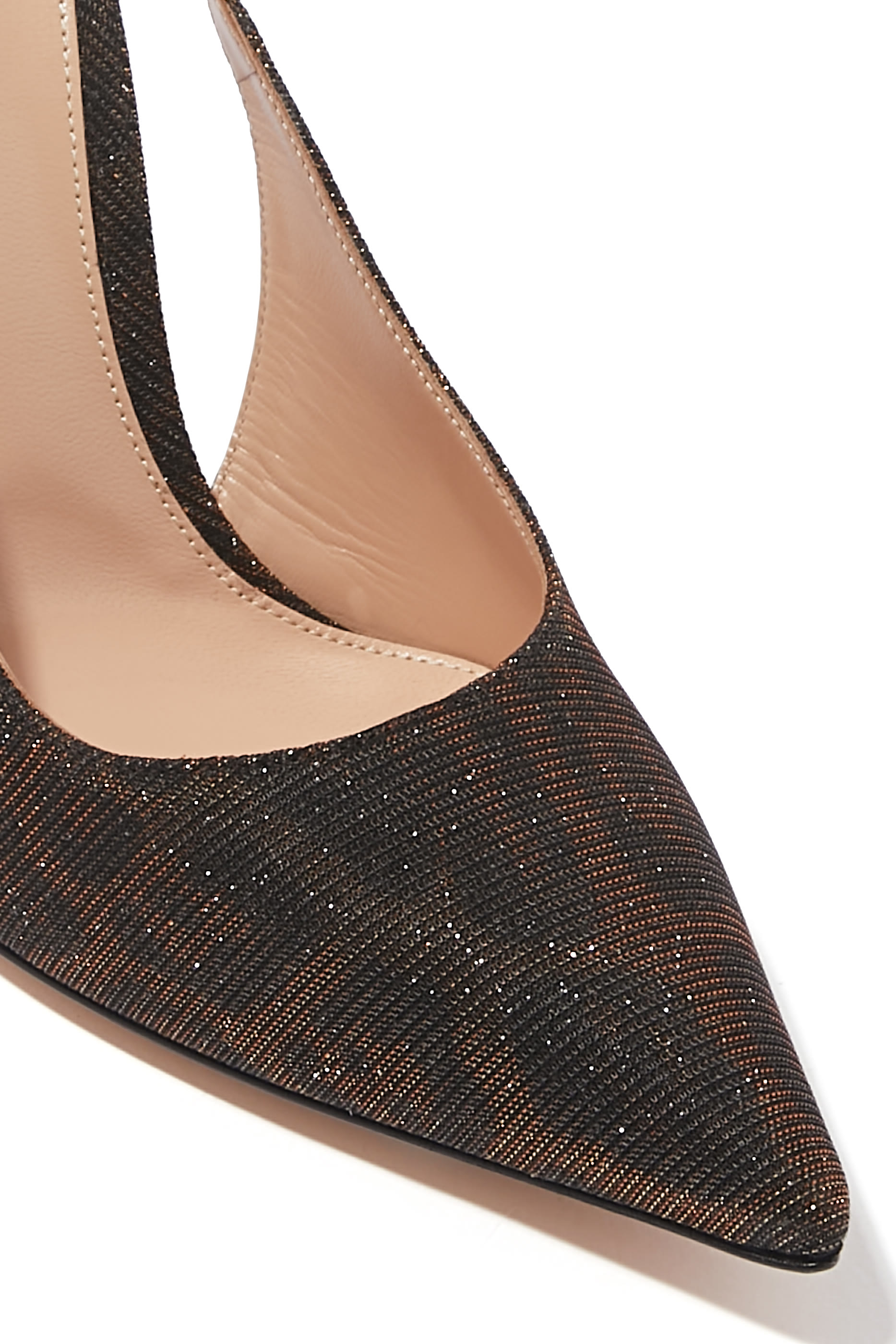 حذاء ريبون كلاسيك 105 بسير خلفي ونقشة جلد الفهد