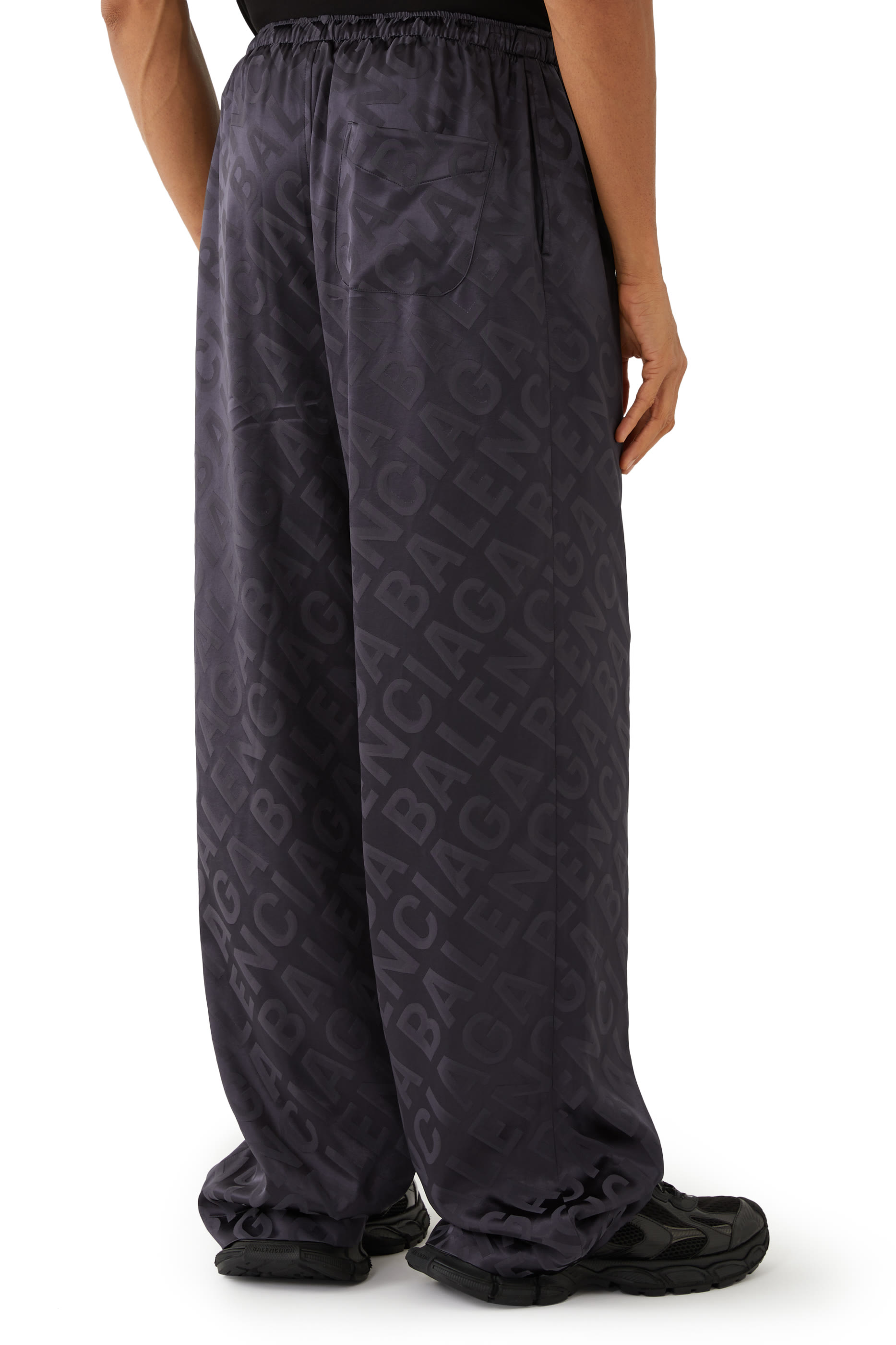 بنطال بيجامة بشعار حرفي الماركة جاكار