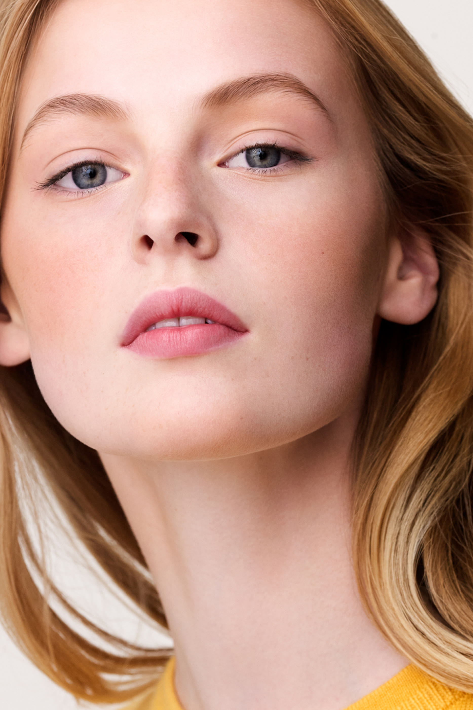 بودرة معدنية لإشراق صحي Herm&egrave;s Plein Air, H Trio