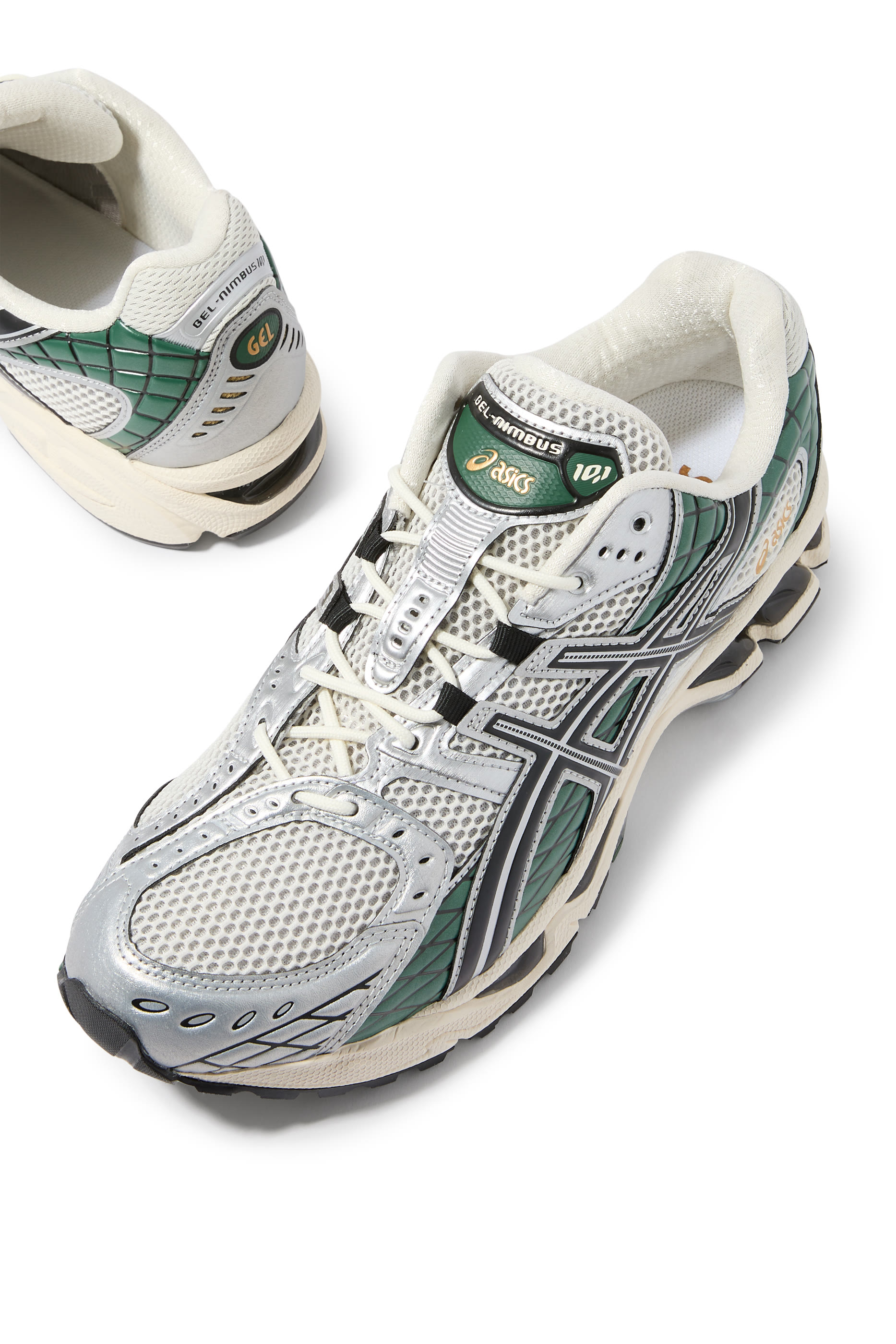 سنيكرز جل نيمبوس 10.1