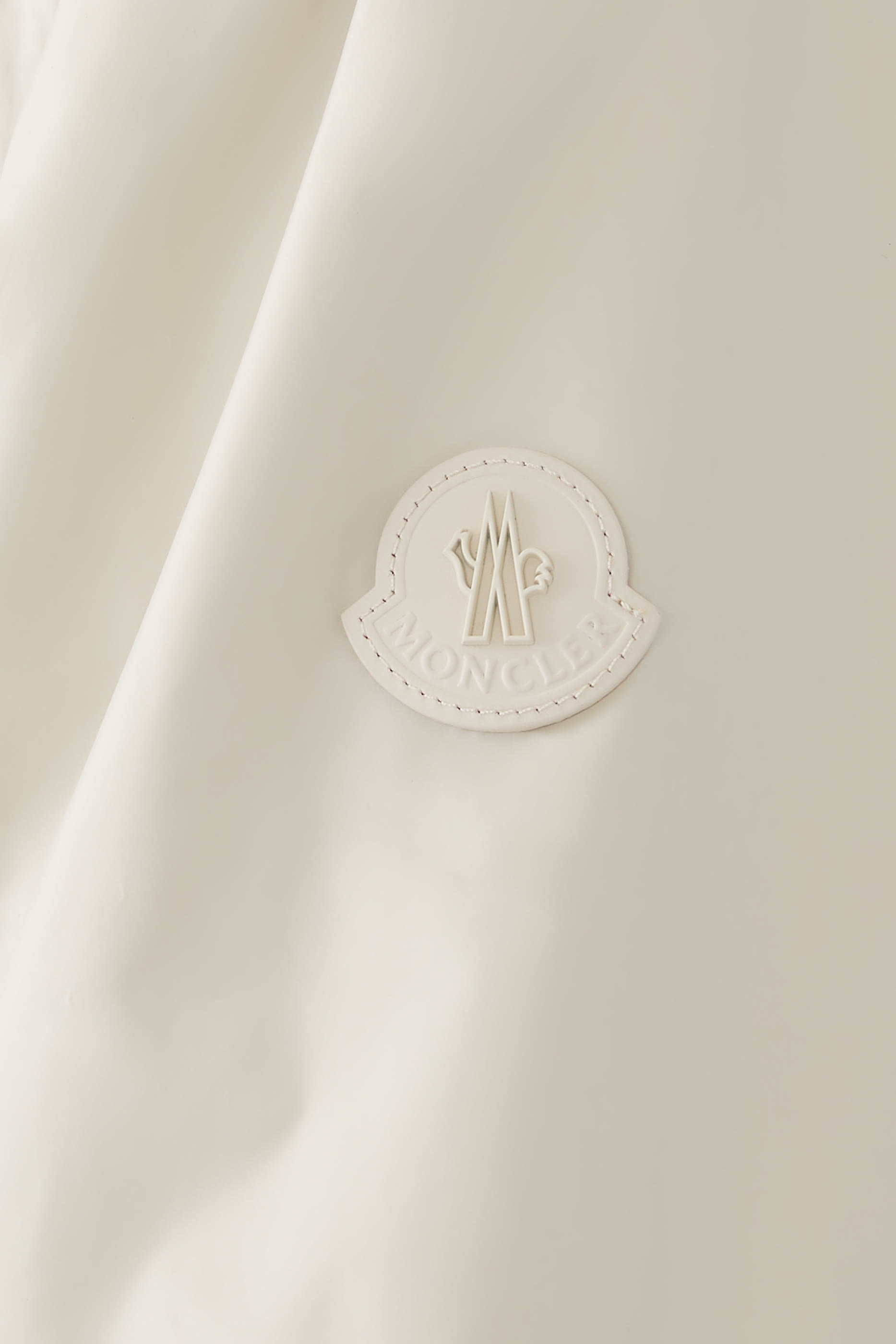 جاكيت دومين بغطاء رأس