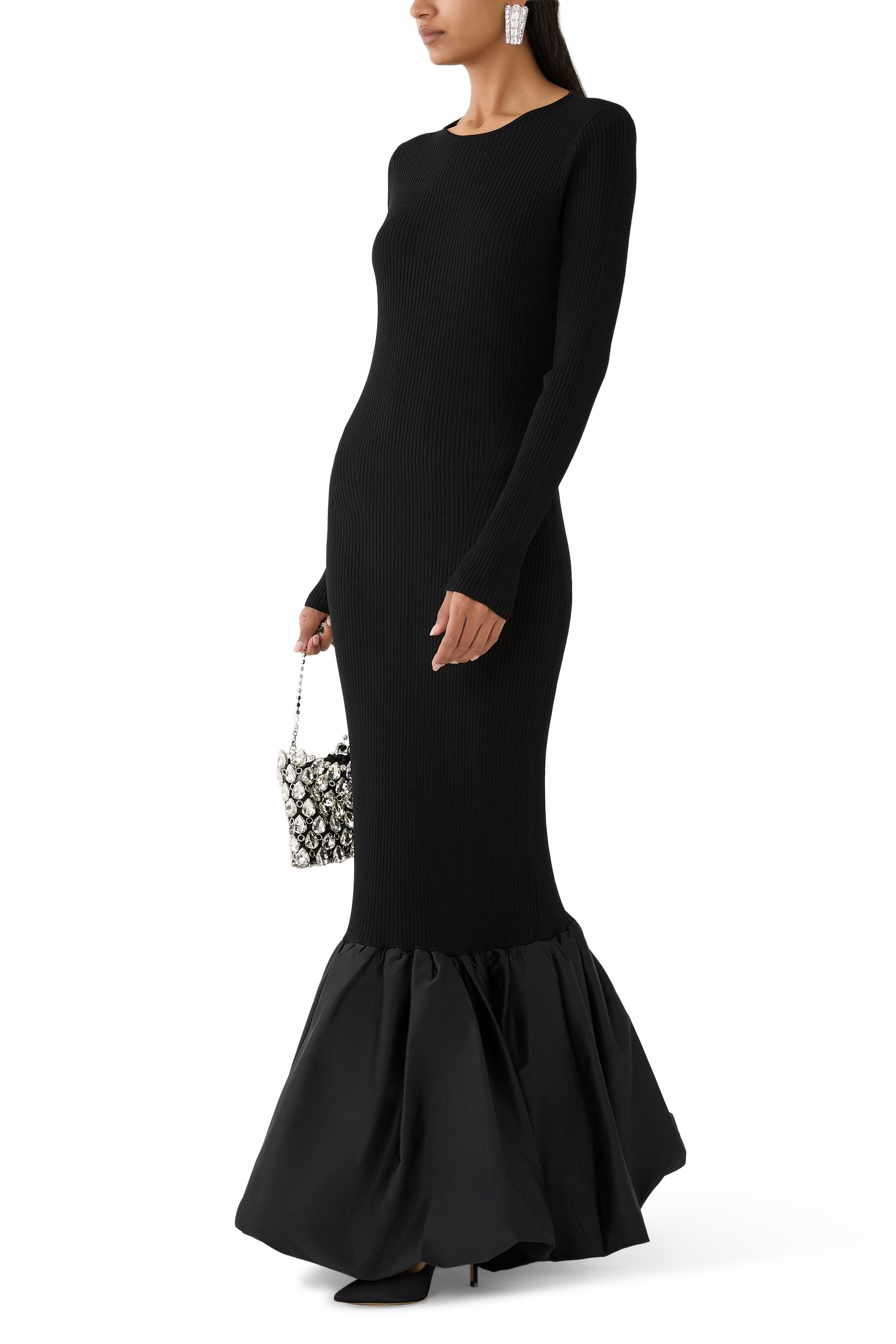 فستان طويل منسوج بفتحات