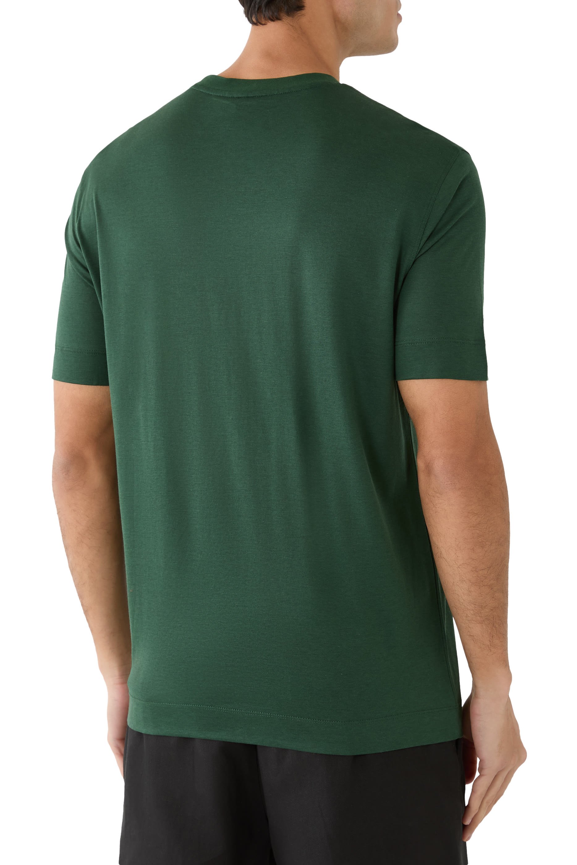 تيشيرت بشعار الماركة