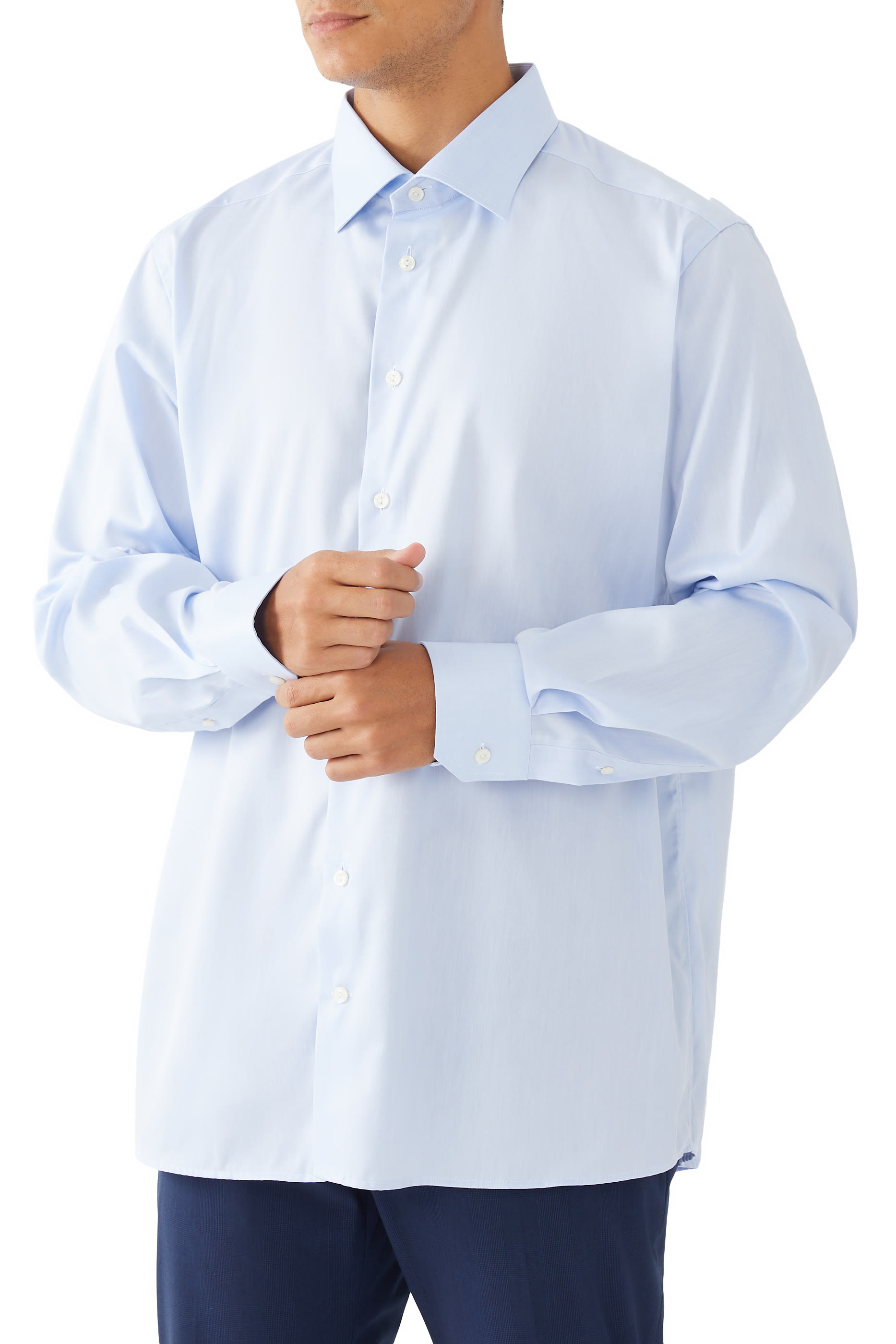 قميص تويل بشعار للماركة