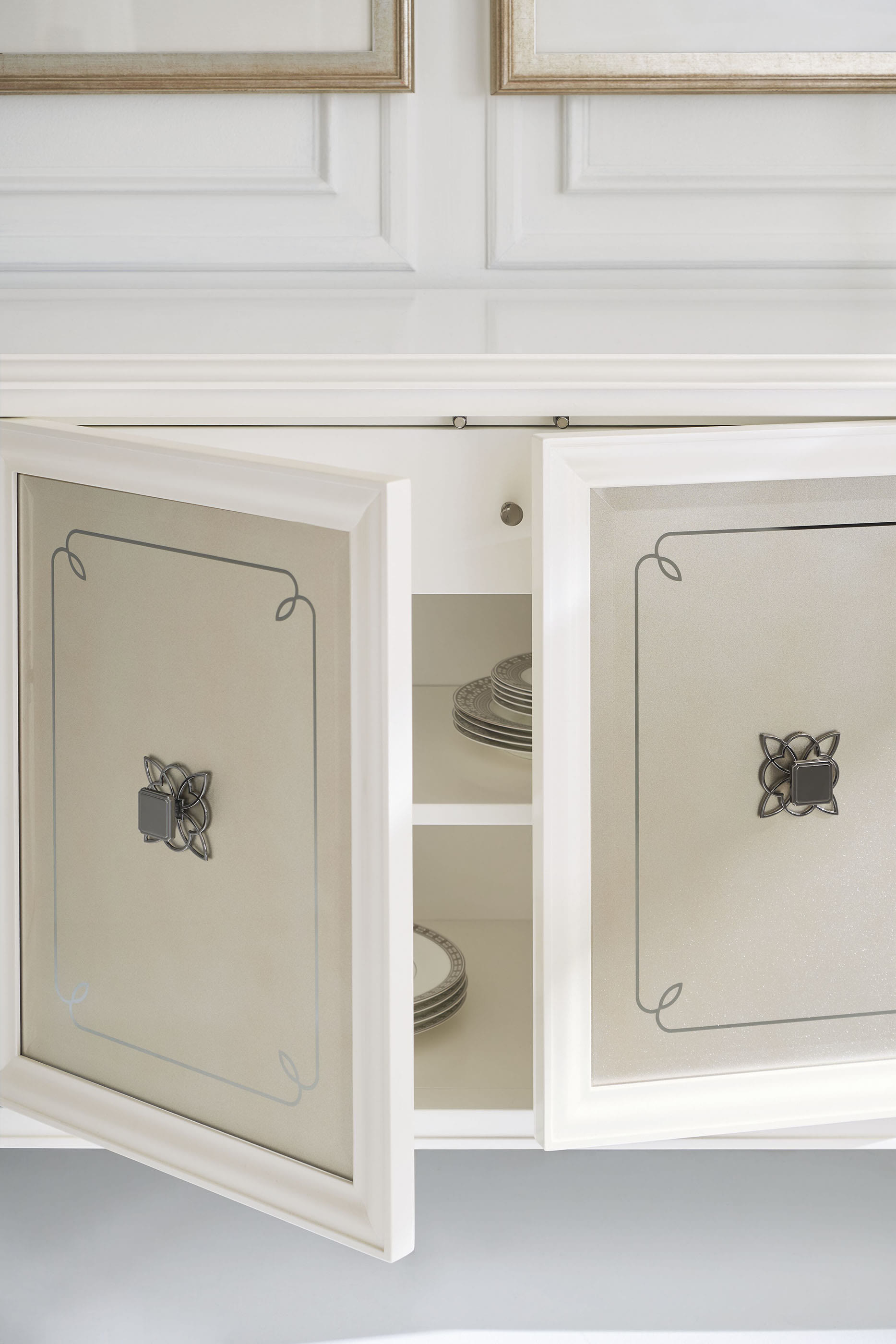 طاولة جانبية لاتيس سيرف يو