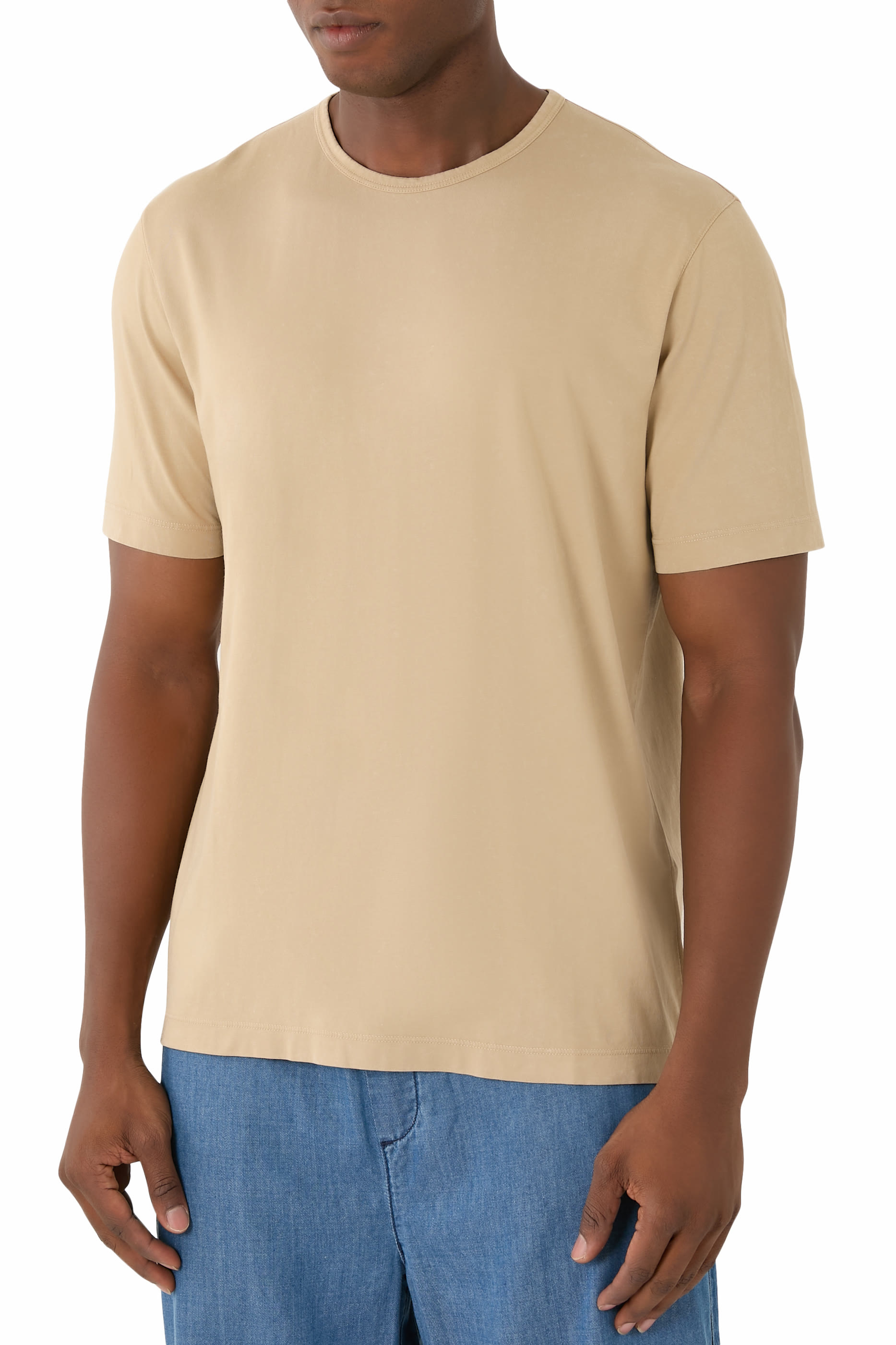 تيشيرت بياقة ضيقة مضلعة