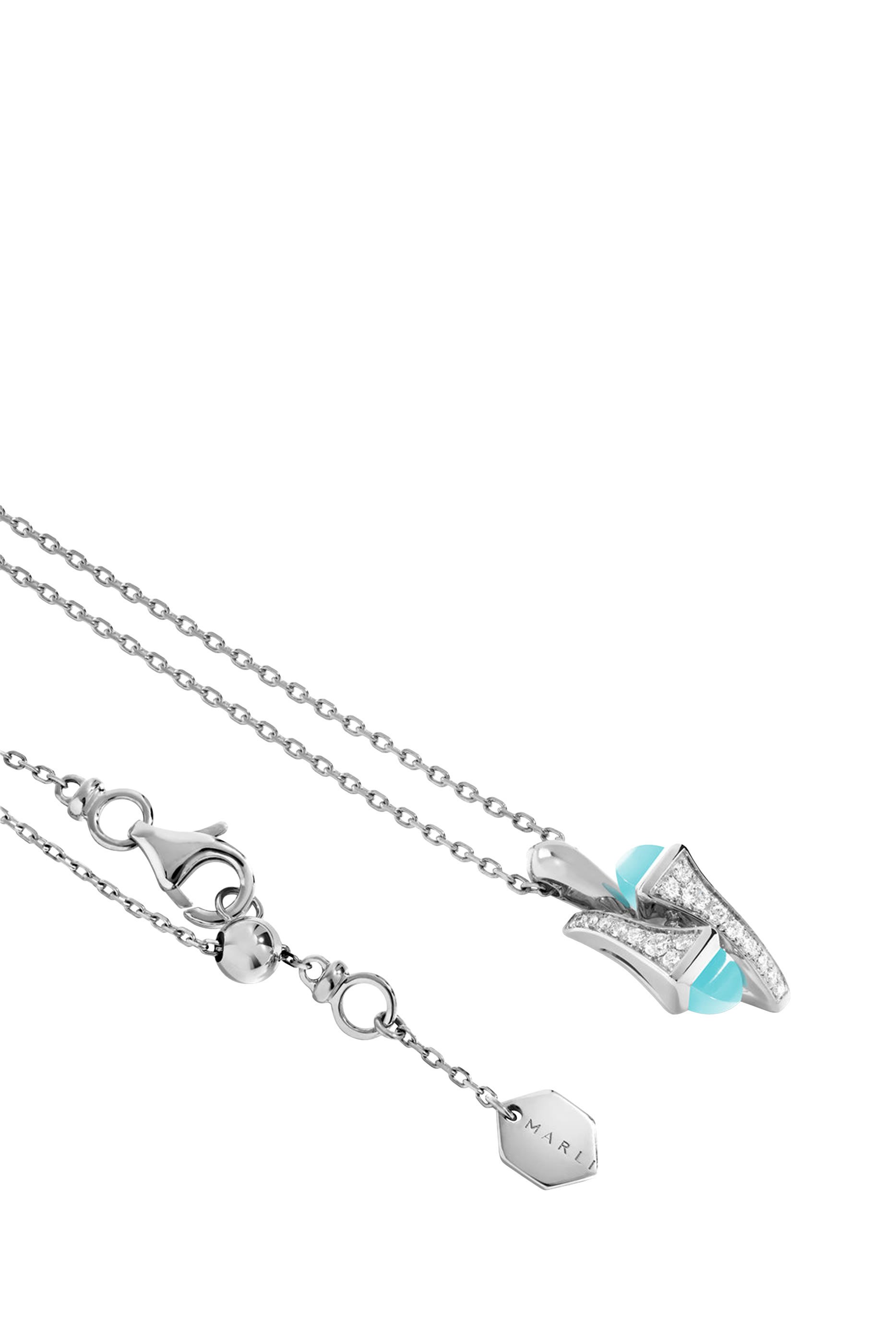 قلادة كليو بدلاية هاجي مرصعة بالماس والعقيق الأبيض ذهب أبيض عيار 18