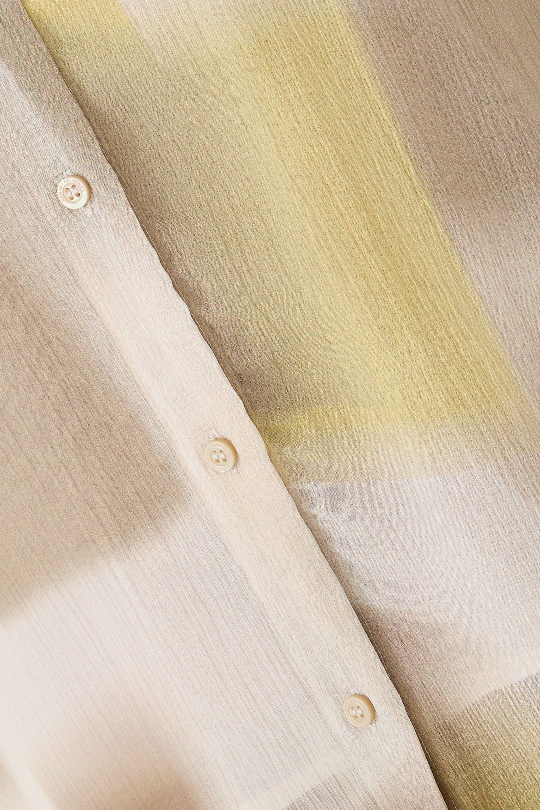 قميص بأكمام طويلة من تشكيلة الملابس شبه الرسمية