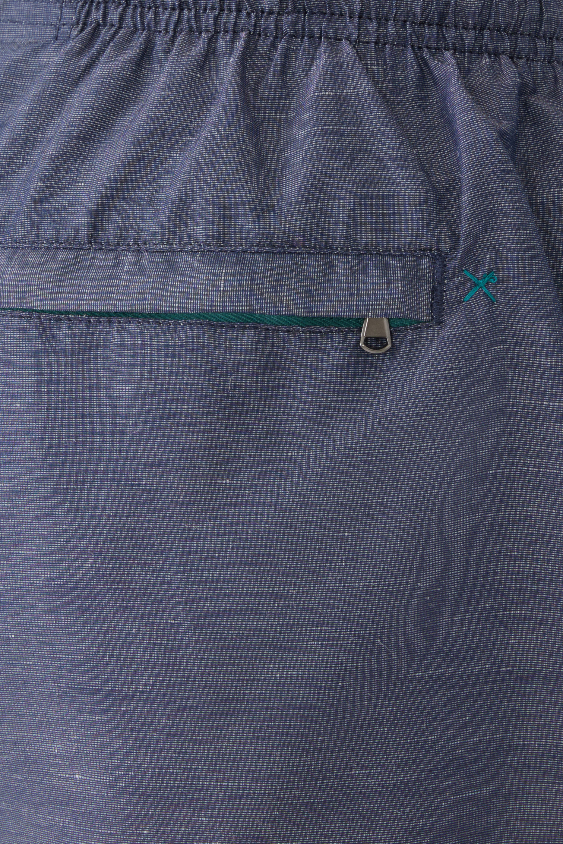 شورت رياضي برباط تضييق