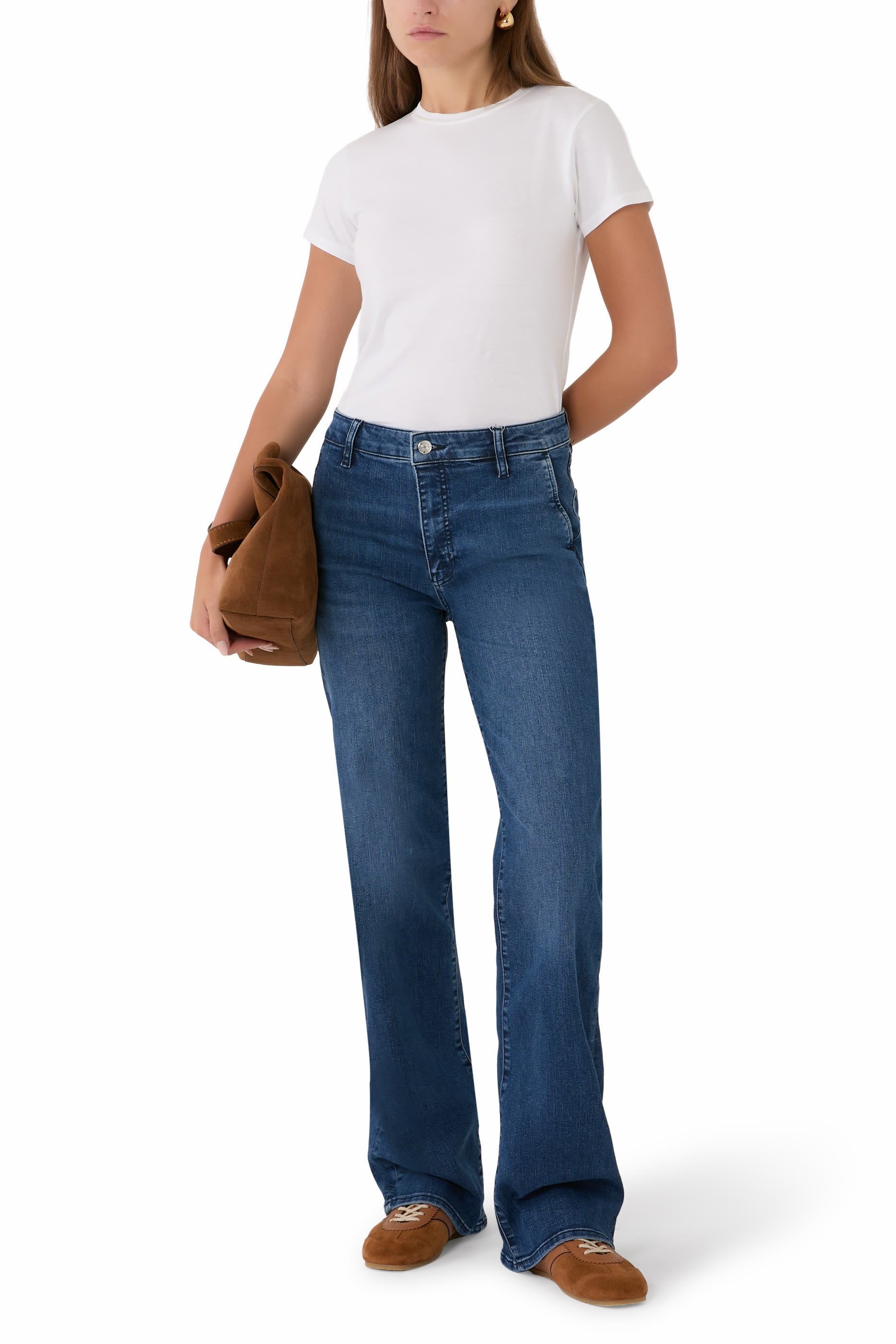 بنطال بقصة مستقيمة