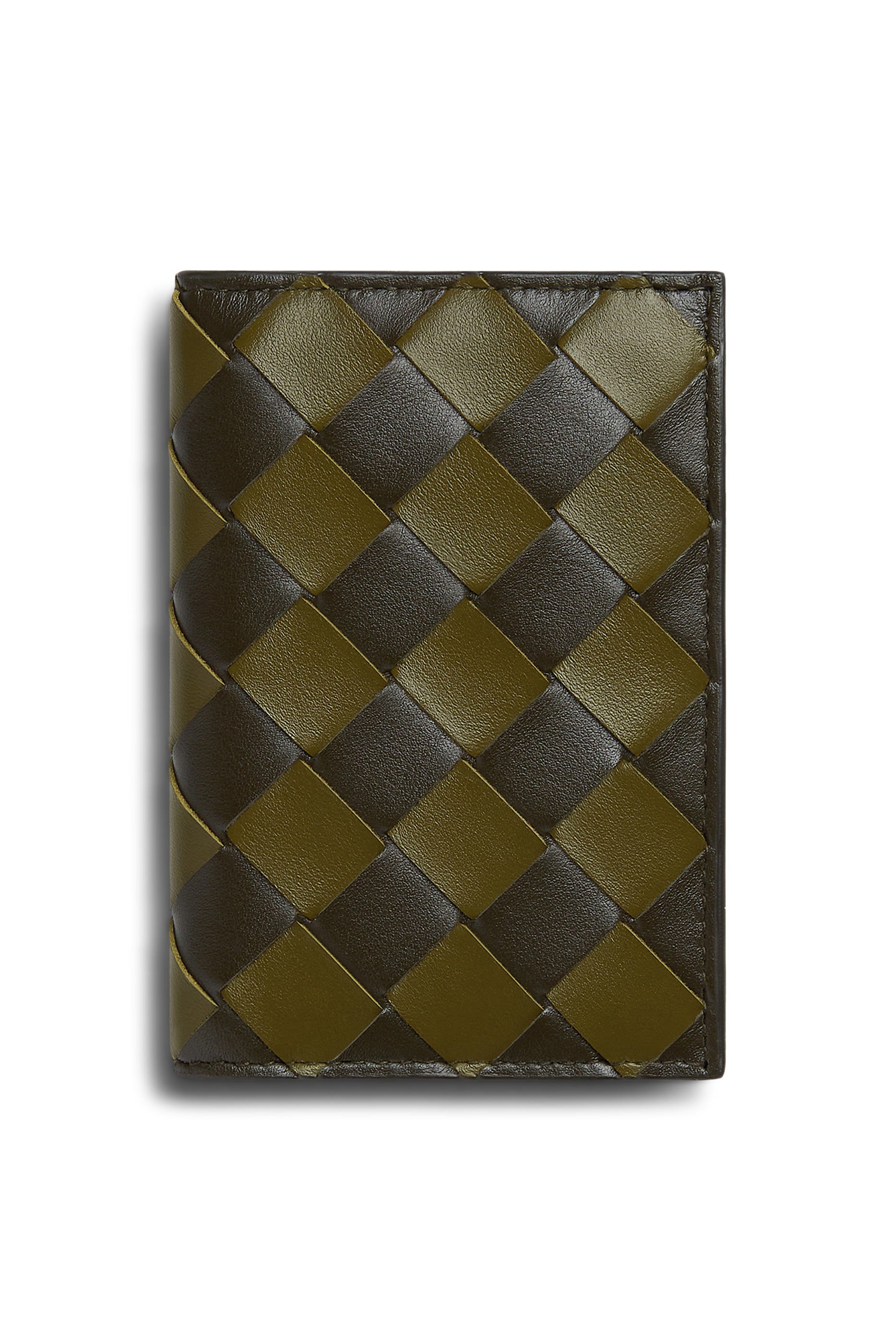 حافظة بطاقات بغطاء قلاب بالتصميم المجدول