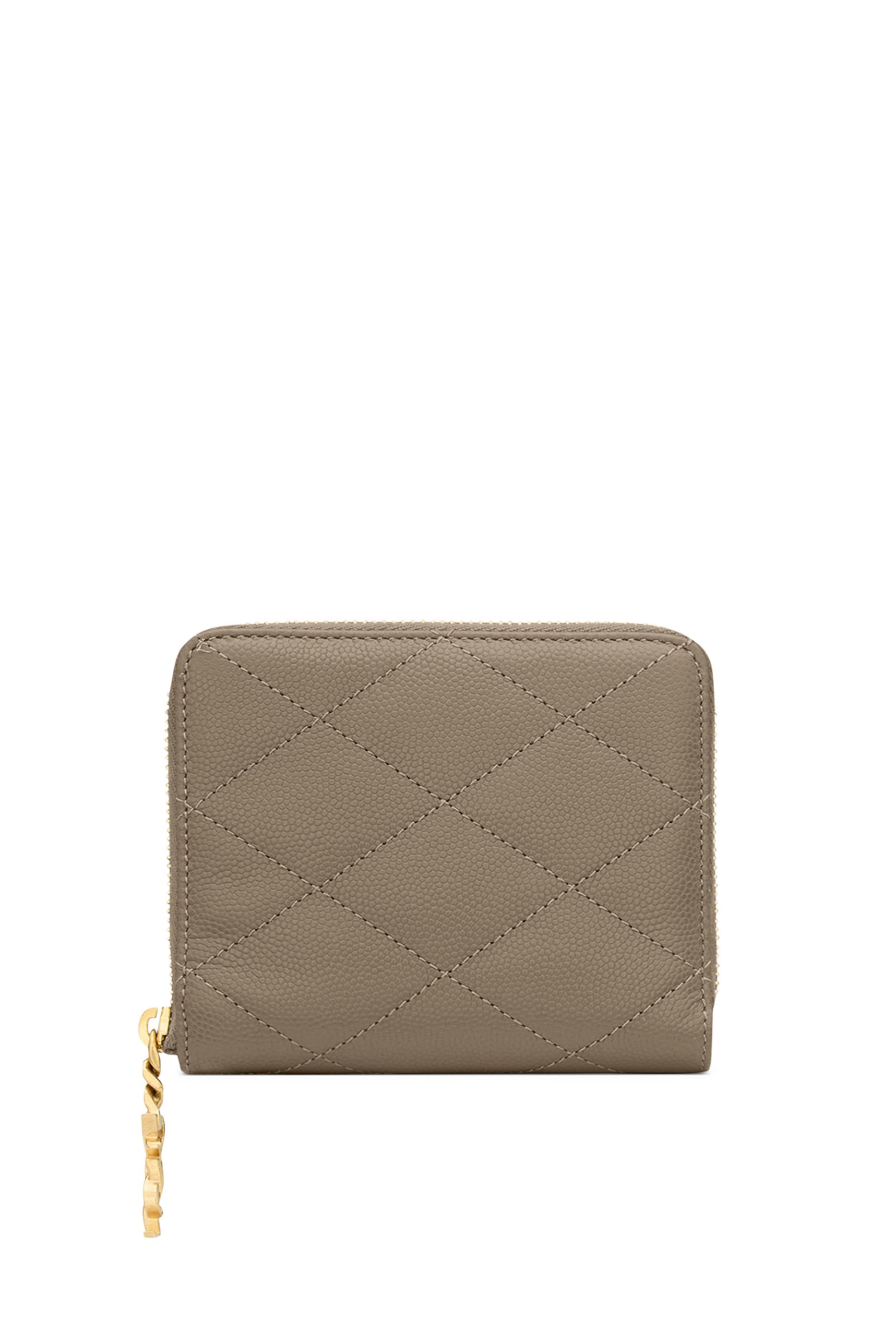 محفظة بسحاب محيط