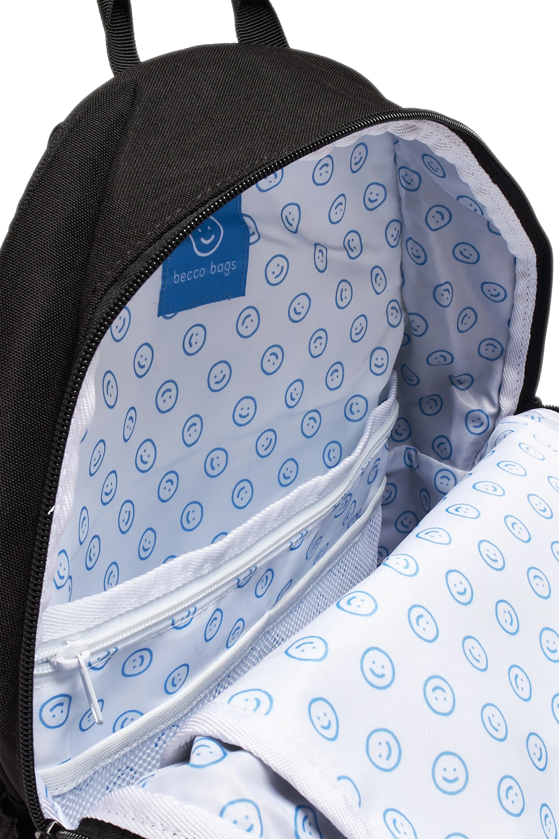 حقيبة ظهر رياضية كبيرة بشعار الماركة