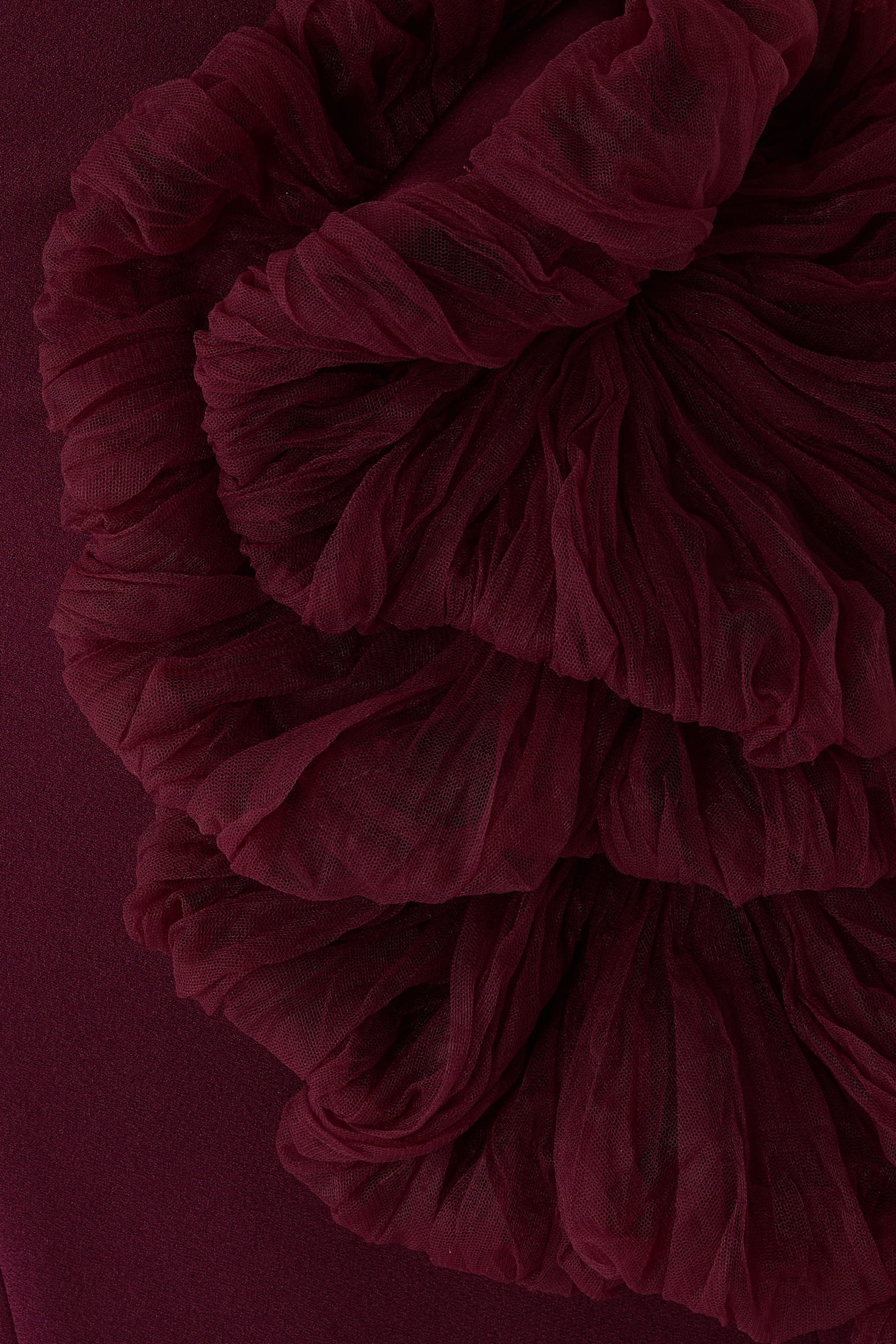 فستان سهرة بلا حمالات بنقشة أزهار