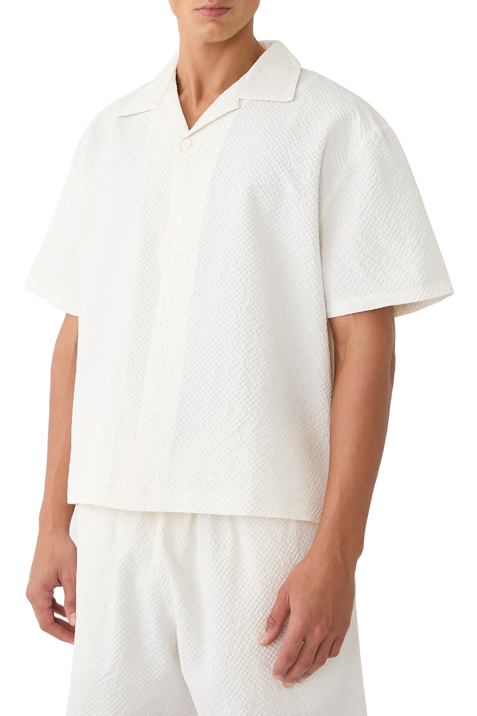 قميص سيرساكر فيكيشن