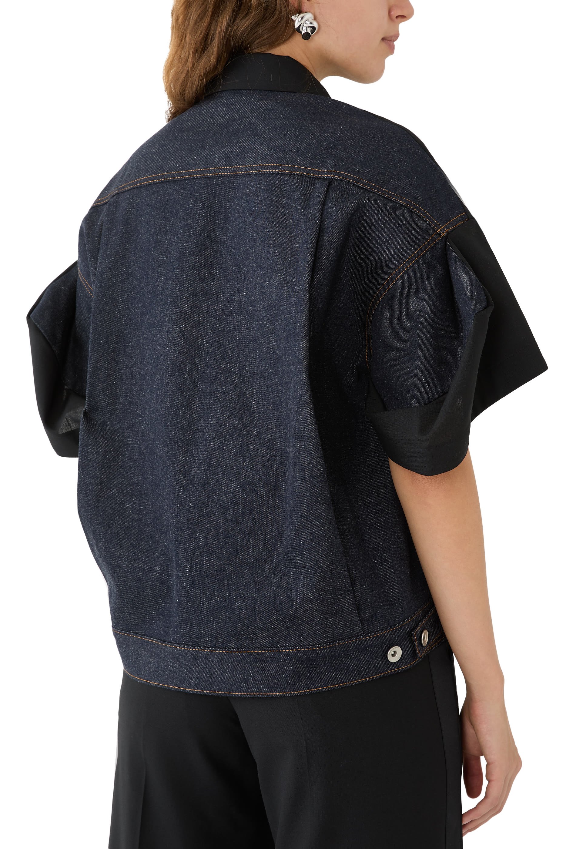 تيشيرت دنيم وقماش بدلات