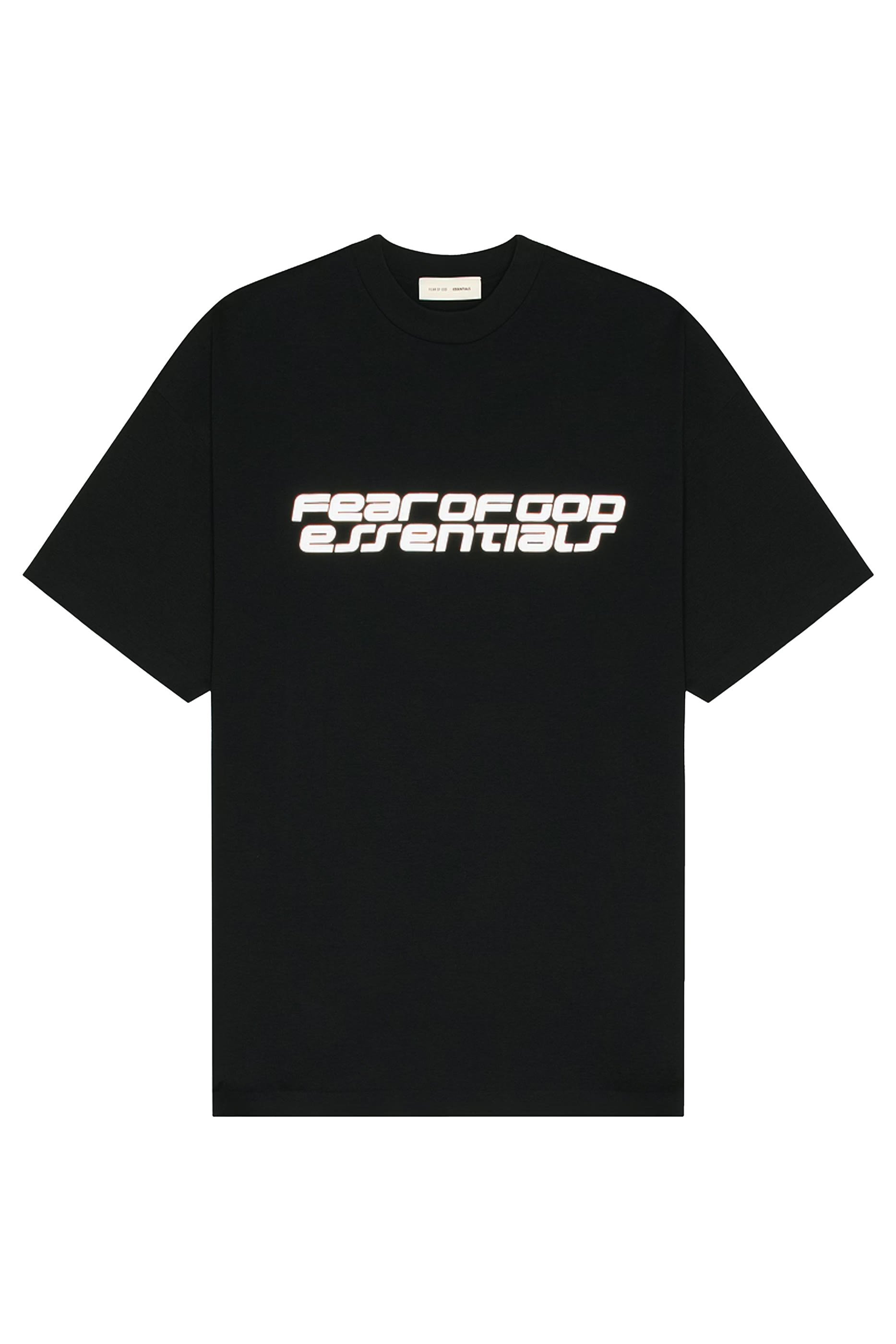 تيشيرت بتصميم من التسعينيات