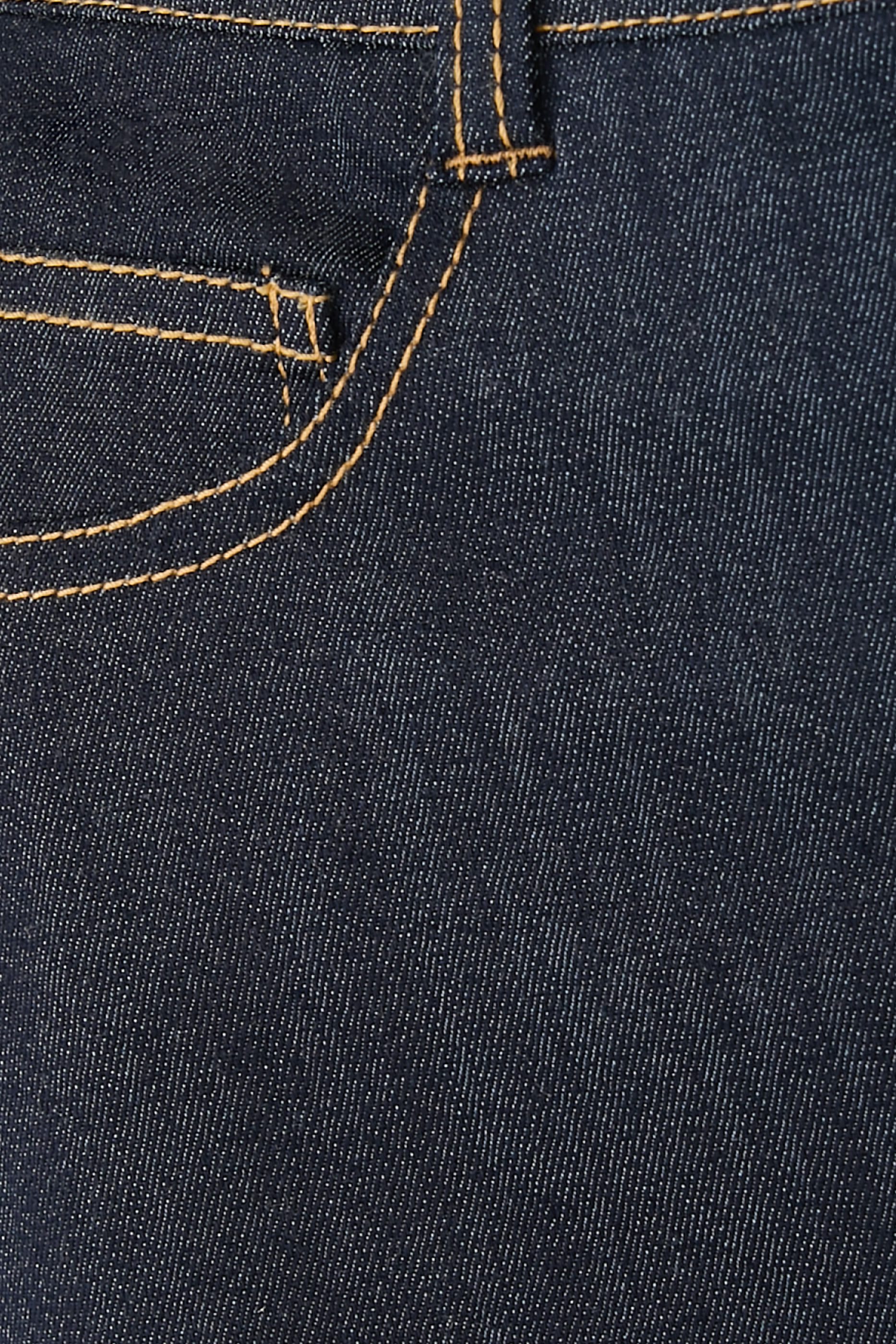 بنطال بيتسي